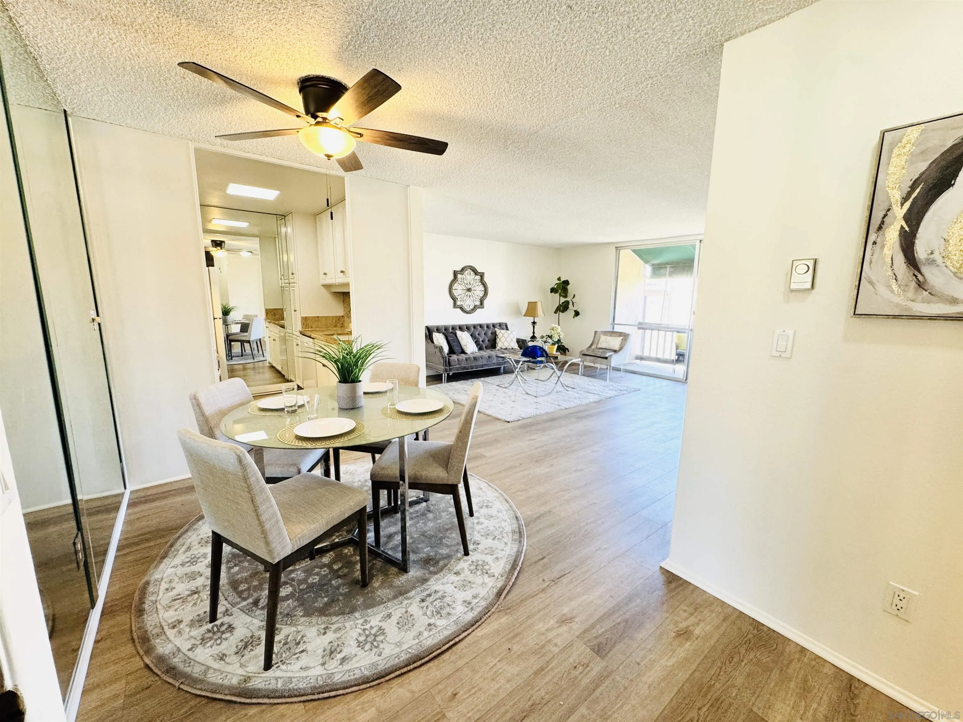 https://cdn.realtyfeed.com/cdn/127/250027644/1090f661322fd3eaf1e0f2a270ed847c.webp