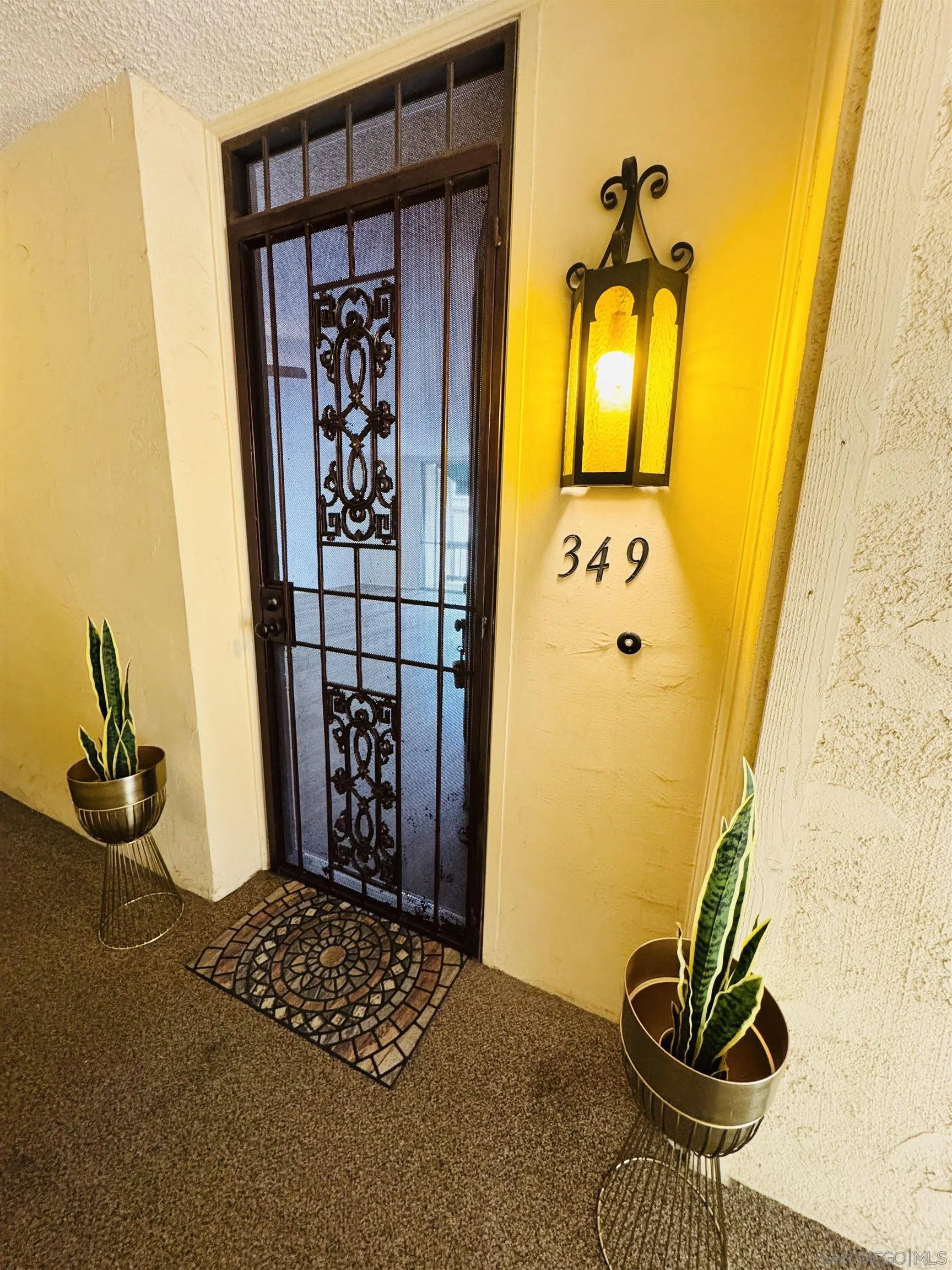 Photo #2: 250027644 Listing 