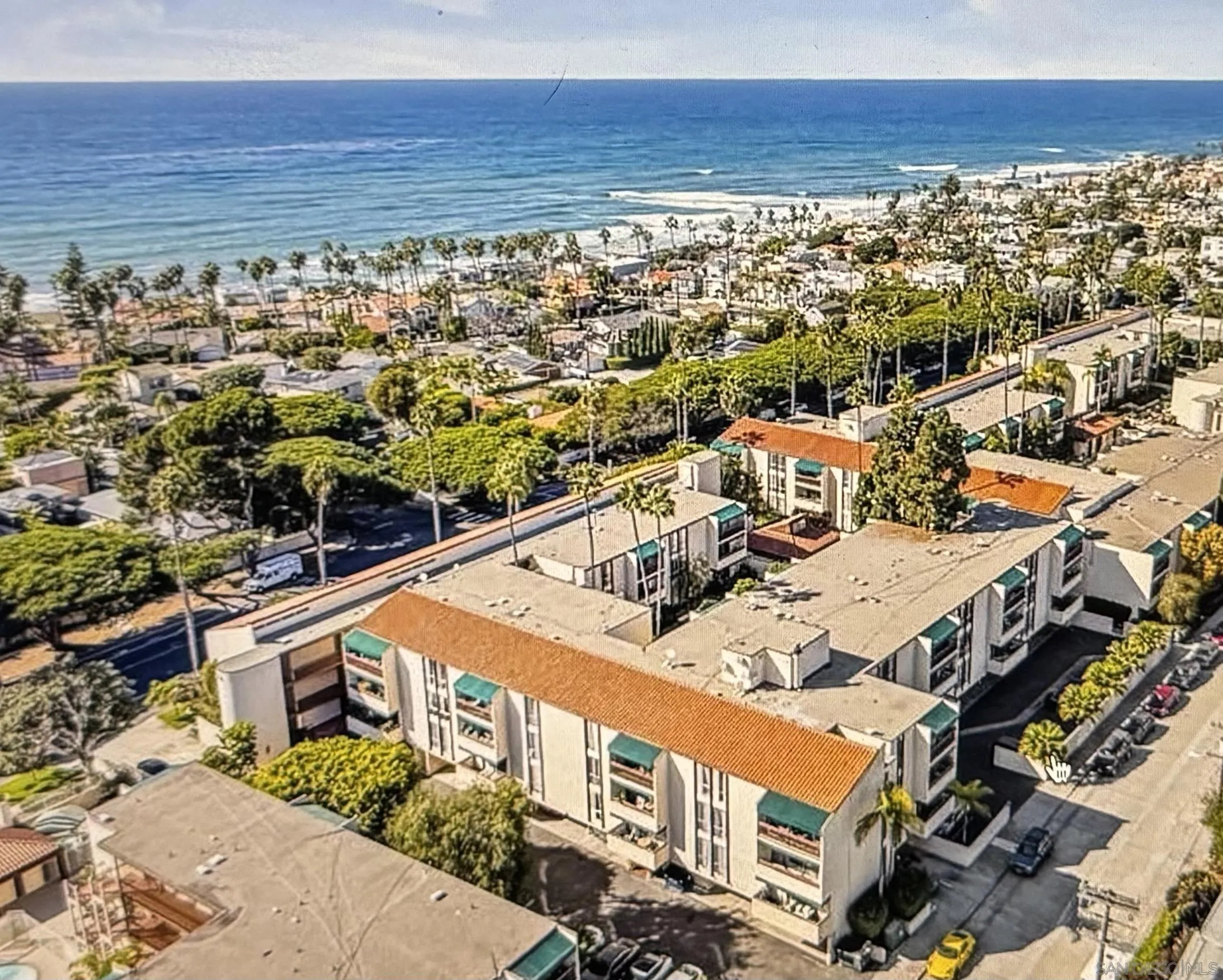 Photo #3: 250027644 Listing 
