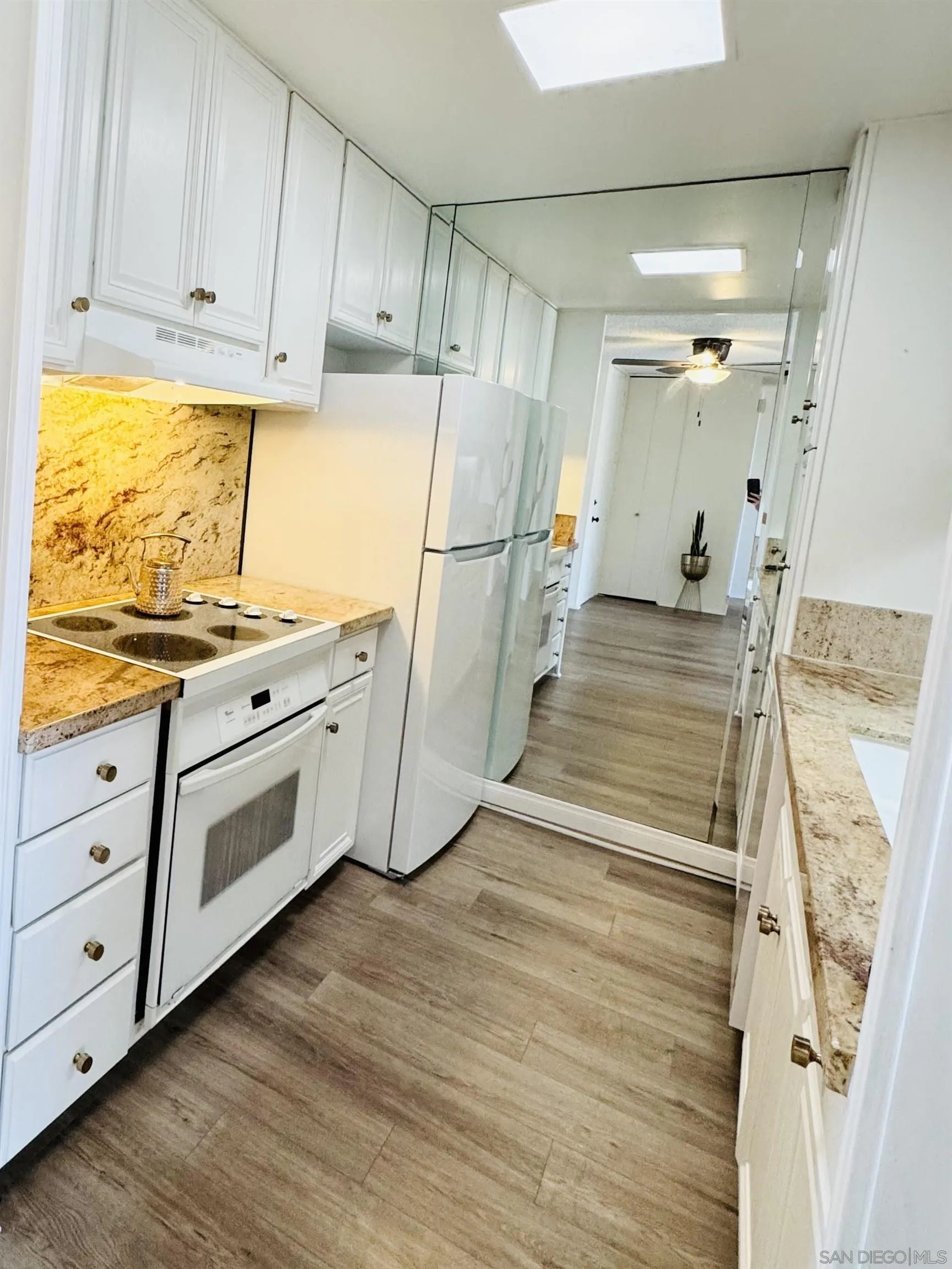 Photo #11: 250027644 Listing: Photo #11