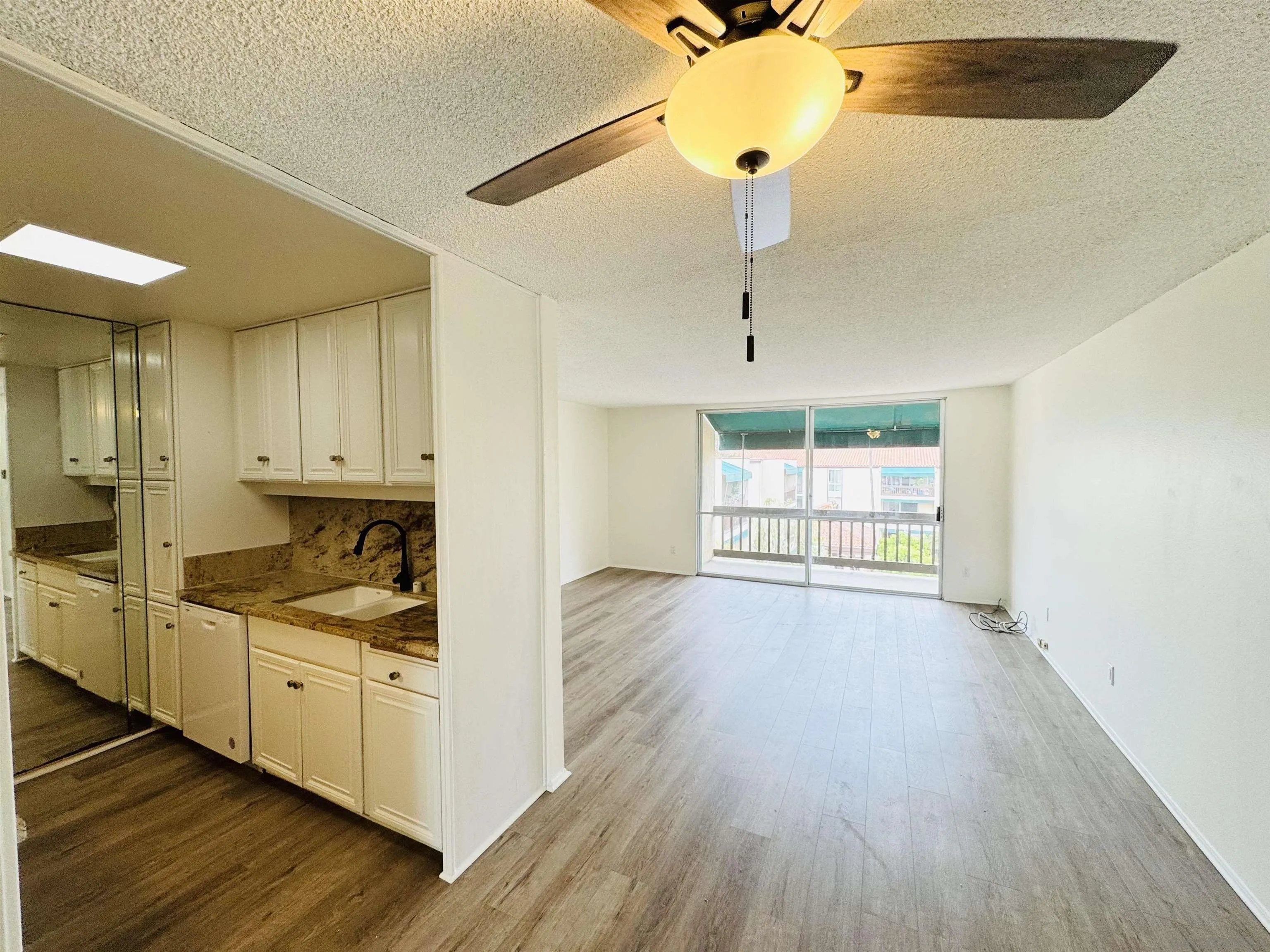 Photo #7: 250027644 Listing: Photo #7