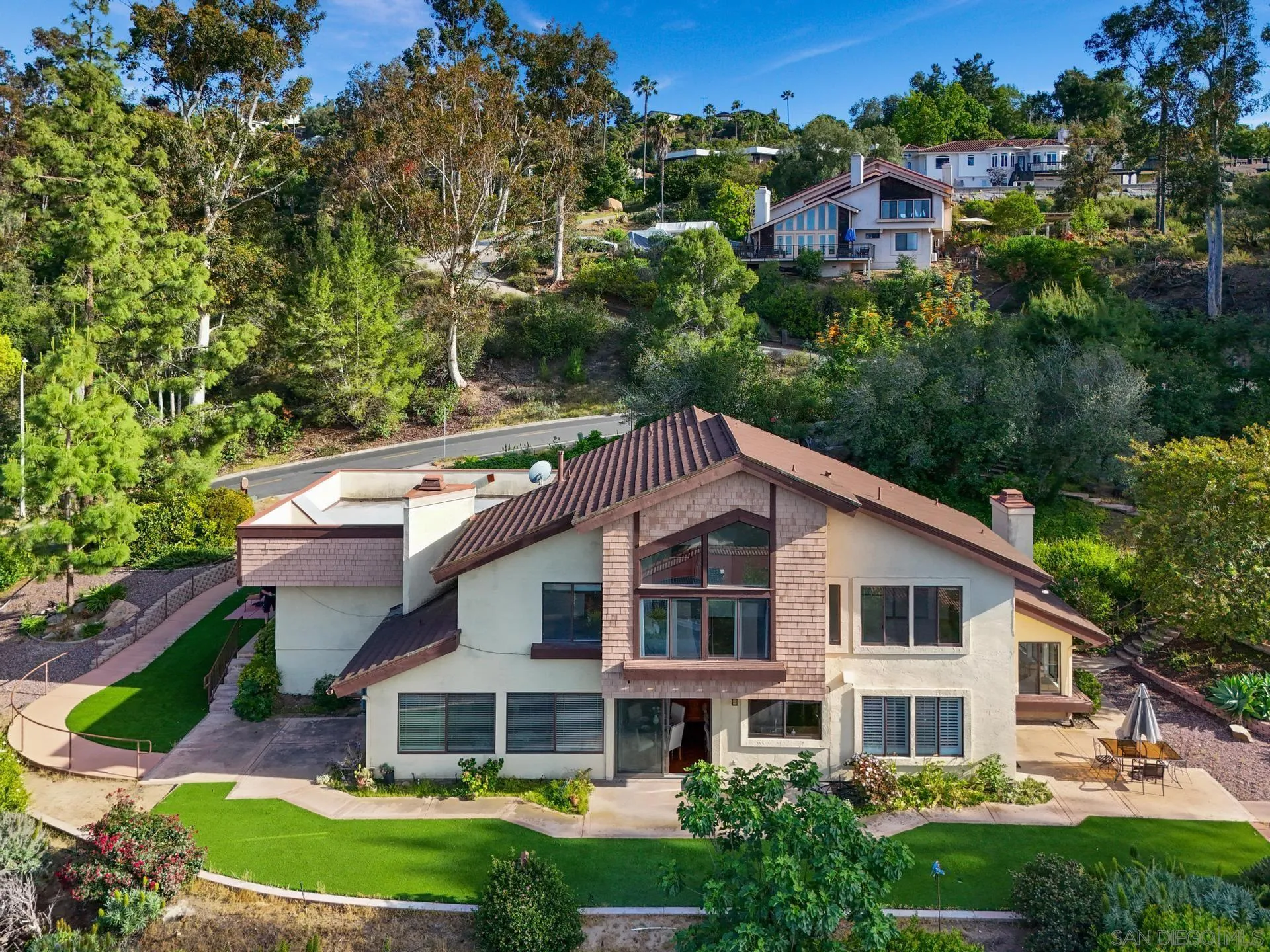 https://cdn.realtyfeed.com/cdn/127/250027656/721b3786c59141c3f8b9f42dfb3480a6.webp