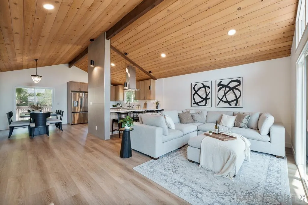 https://cdn.realtyfeed.com/cdn/127/250027673/8f4999fa76a45997345d6ec115da2adc.webp