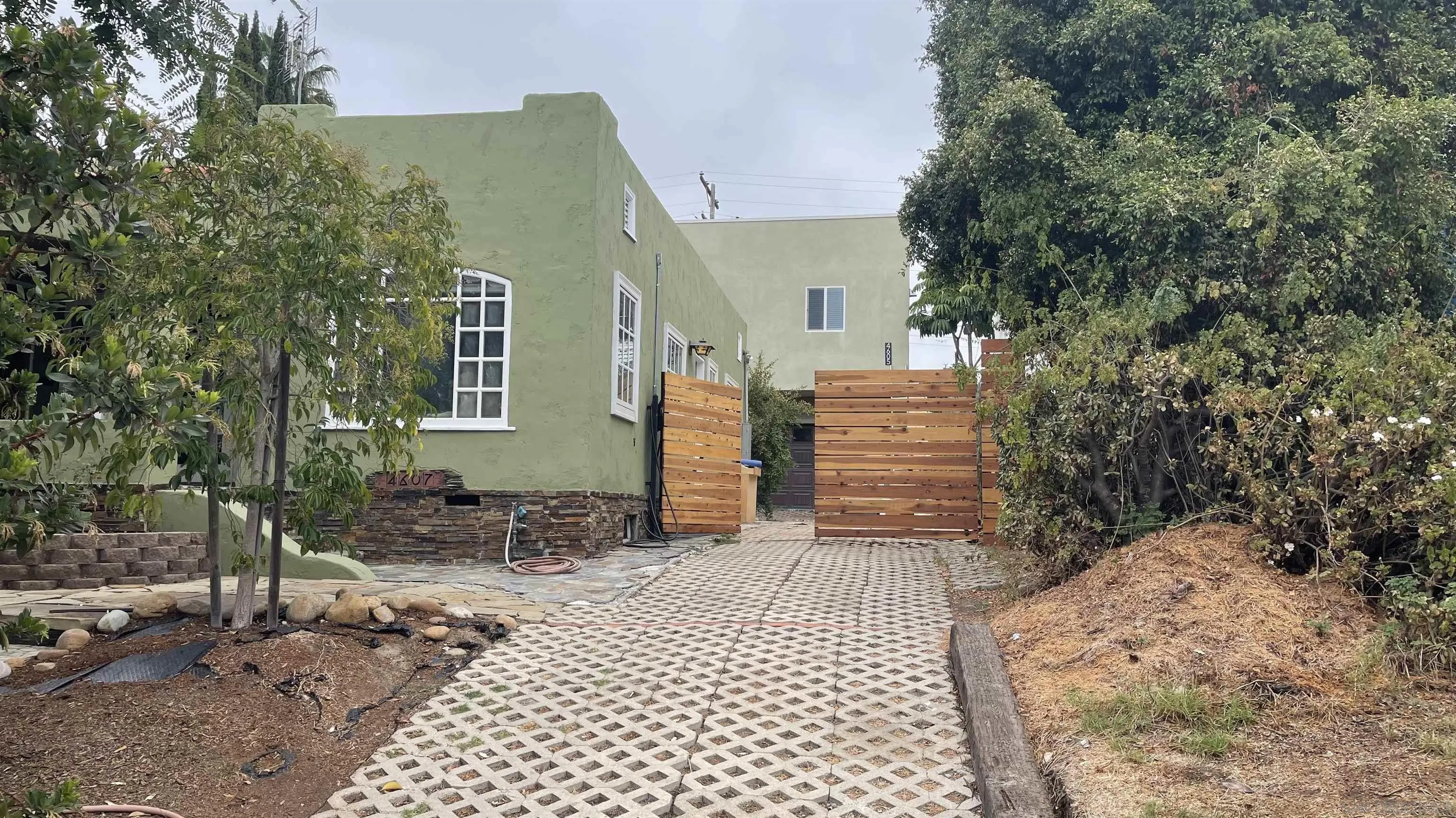 https://cdn.realtyfeed.com/cdn/127/250027683/274ca45b80c559bea3943f27b9101a60.webp