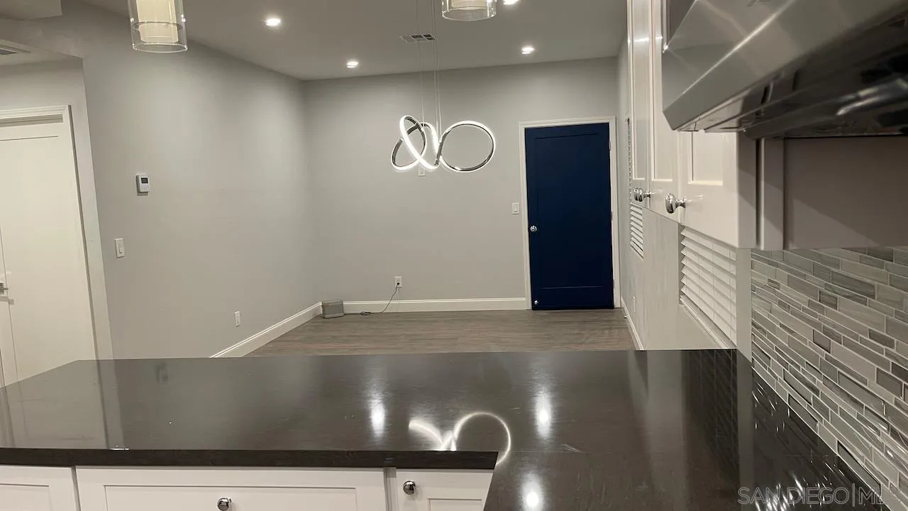 https://cdn.realtyfeed.com/cdn/127/250027683/a46fe3f6d178e9ec0de638e5f2882bb6.webp
