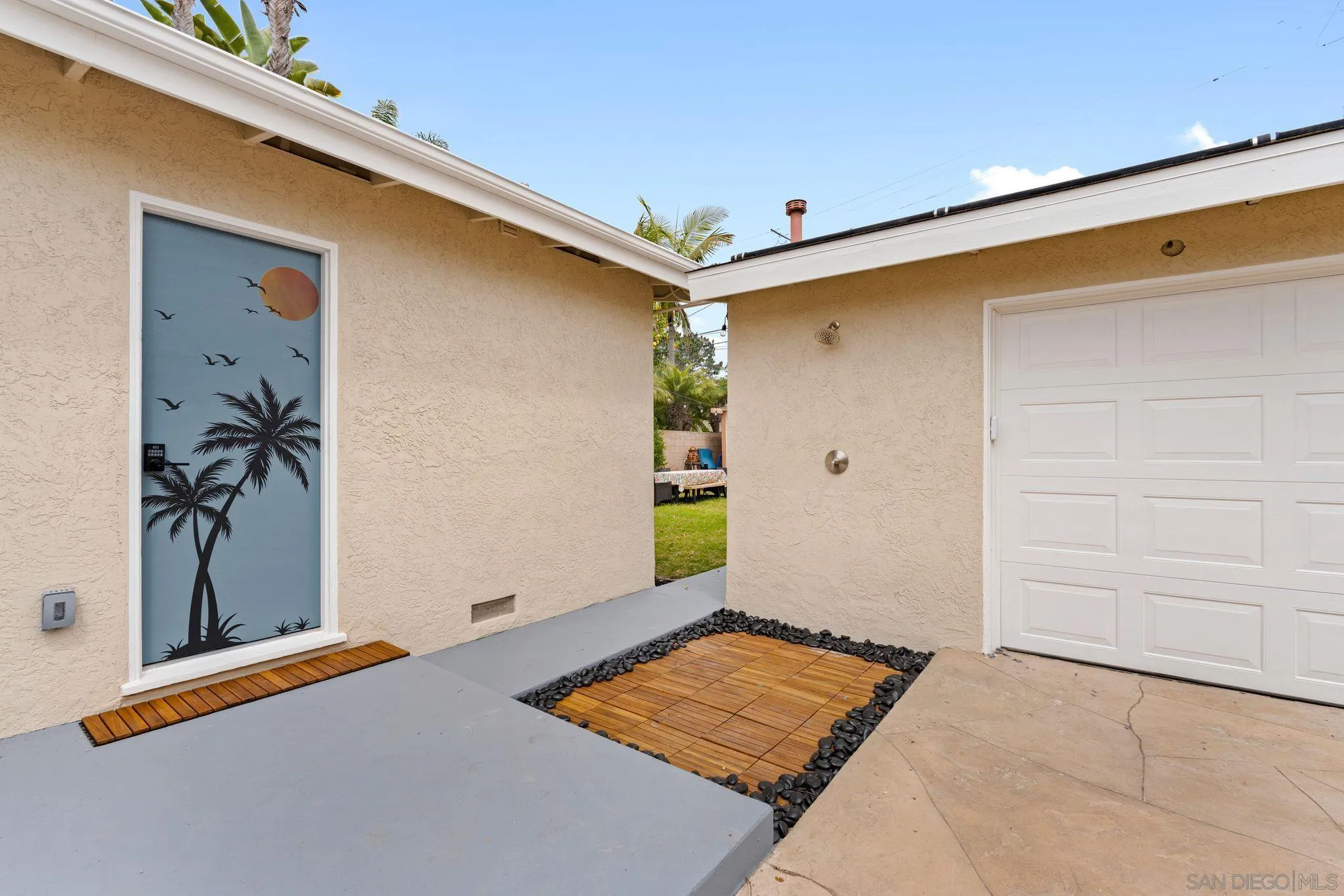 https://cdn.realtyfeed.com/cdn/127/250027704/046e60eaa342093a1d150dd4566ab4f3.webp