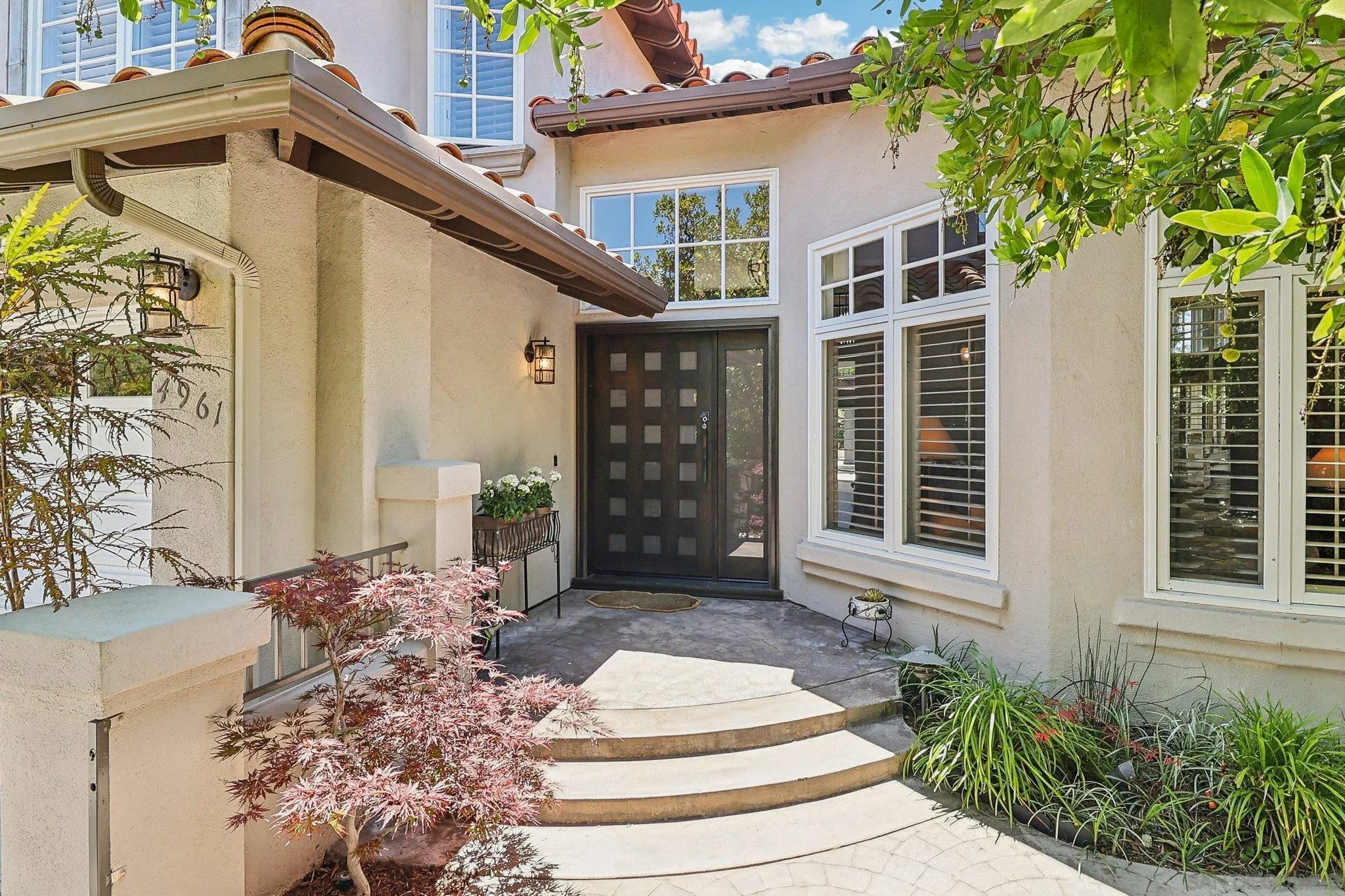 https://cdn.realtyfeed.com/cdn/127/250027718/9f6e9f3b6ad16c3b40faafcf487e657c.webp