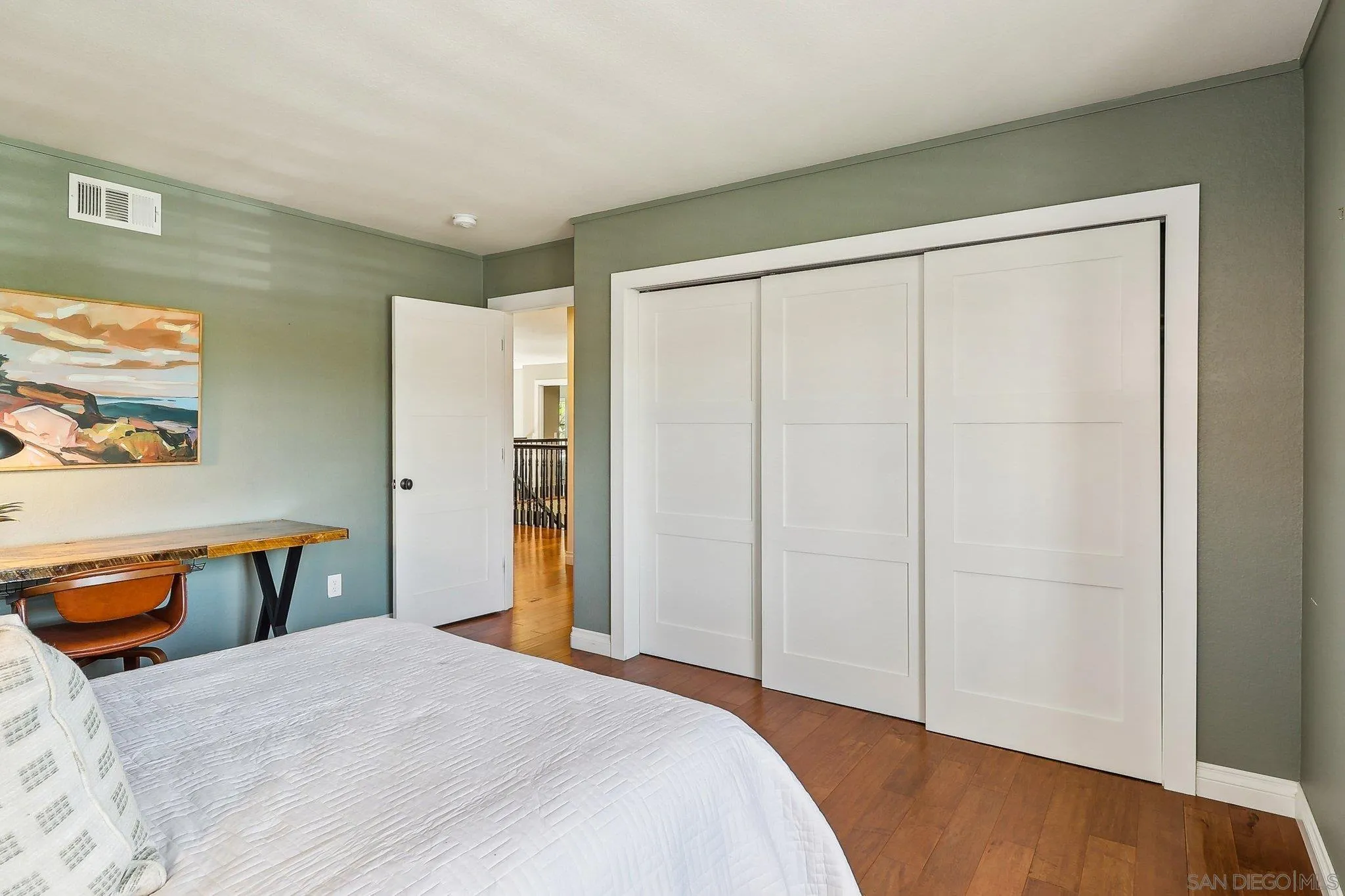 https://cdn.realtyfeed.com/cdn/127/250027718/ad44e0b43775b1194eda4b5d440e5b3b.webp