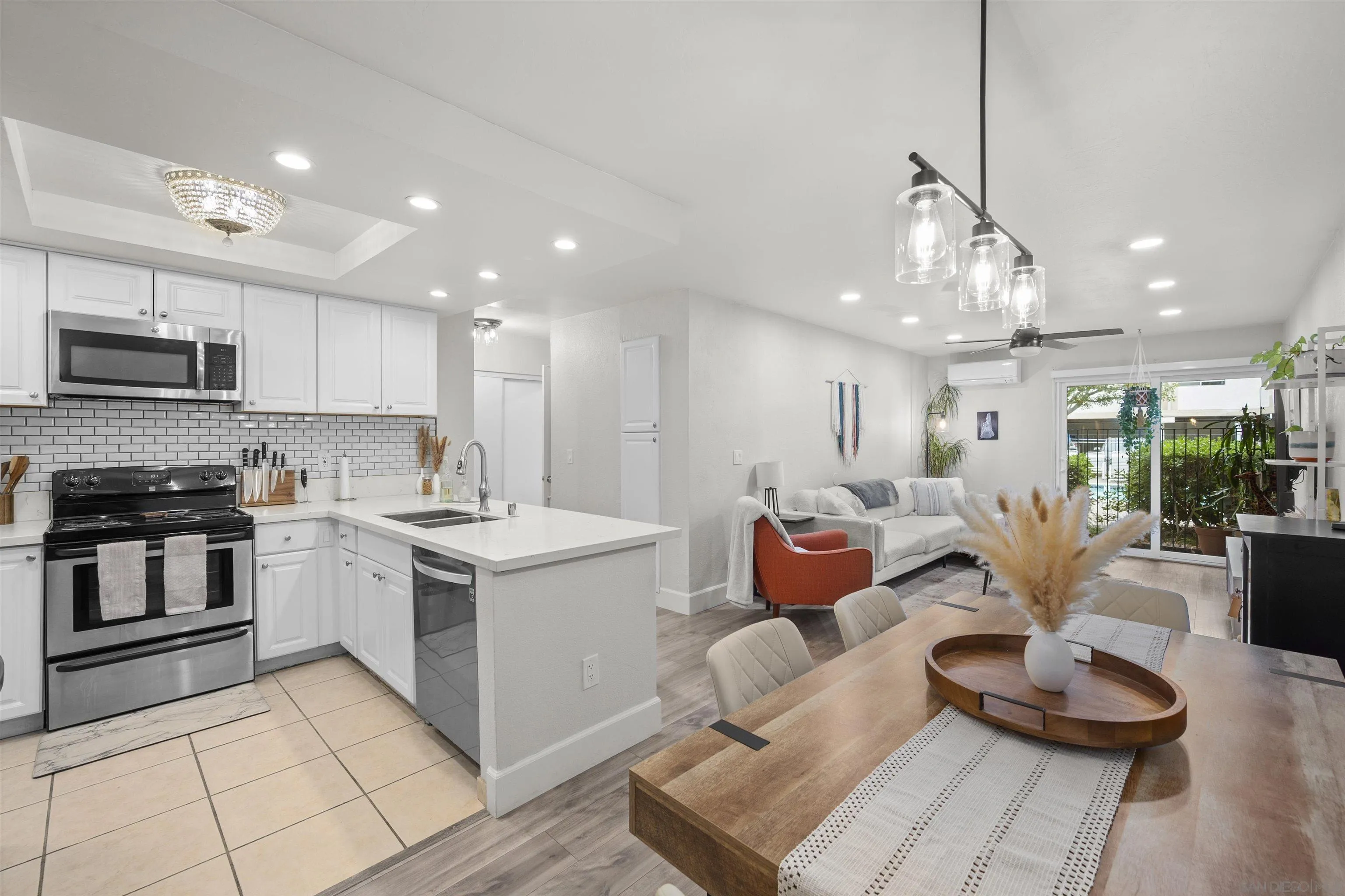 https://cdn.realtyfeed.com/cdn/127/250027722/3fcaab1d9e867ff3050c8a101108a348.webp