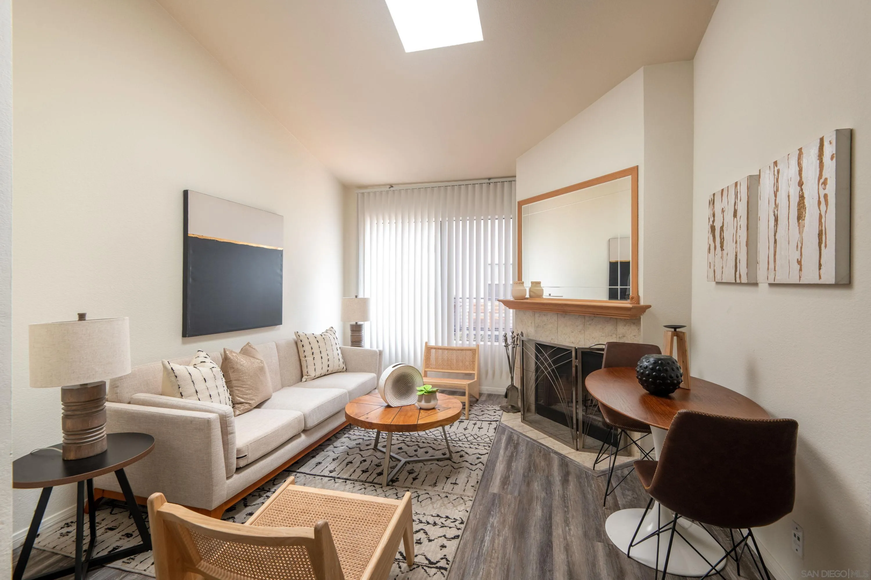 Photo #3: 250027757 Listing 