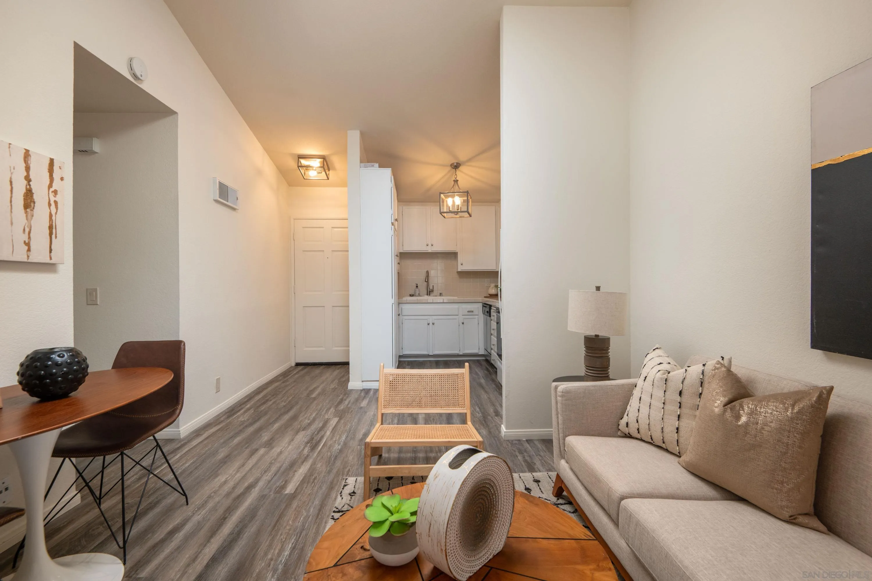 Photo #6: 250027757 Listing 