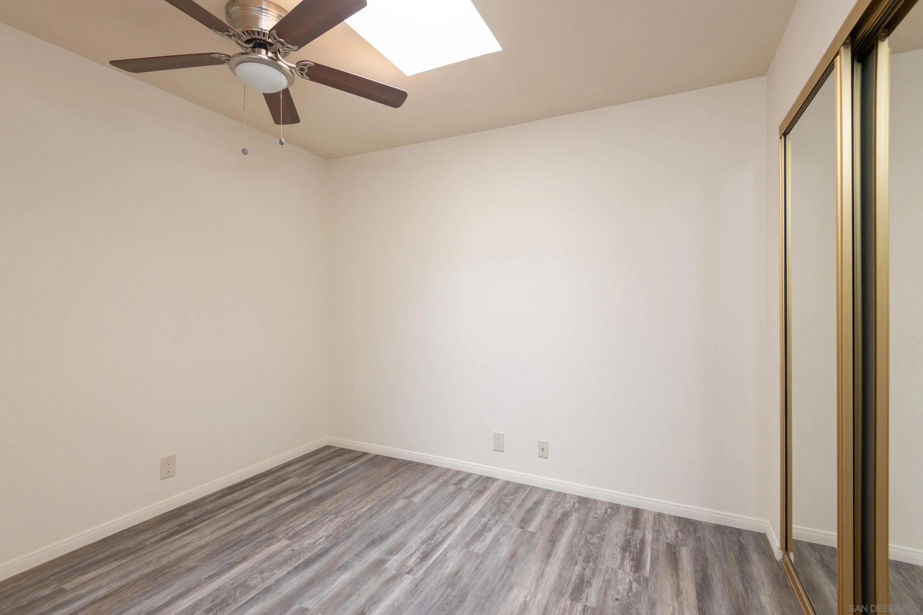 Photo #15: 250027757 Listing: Photo #15