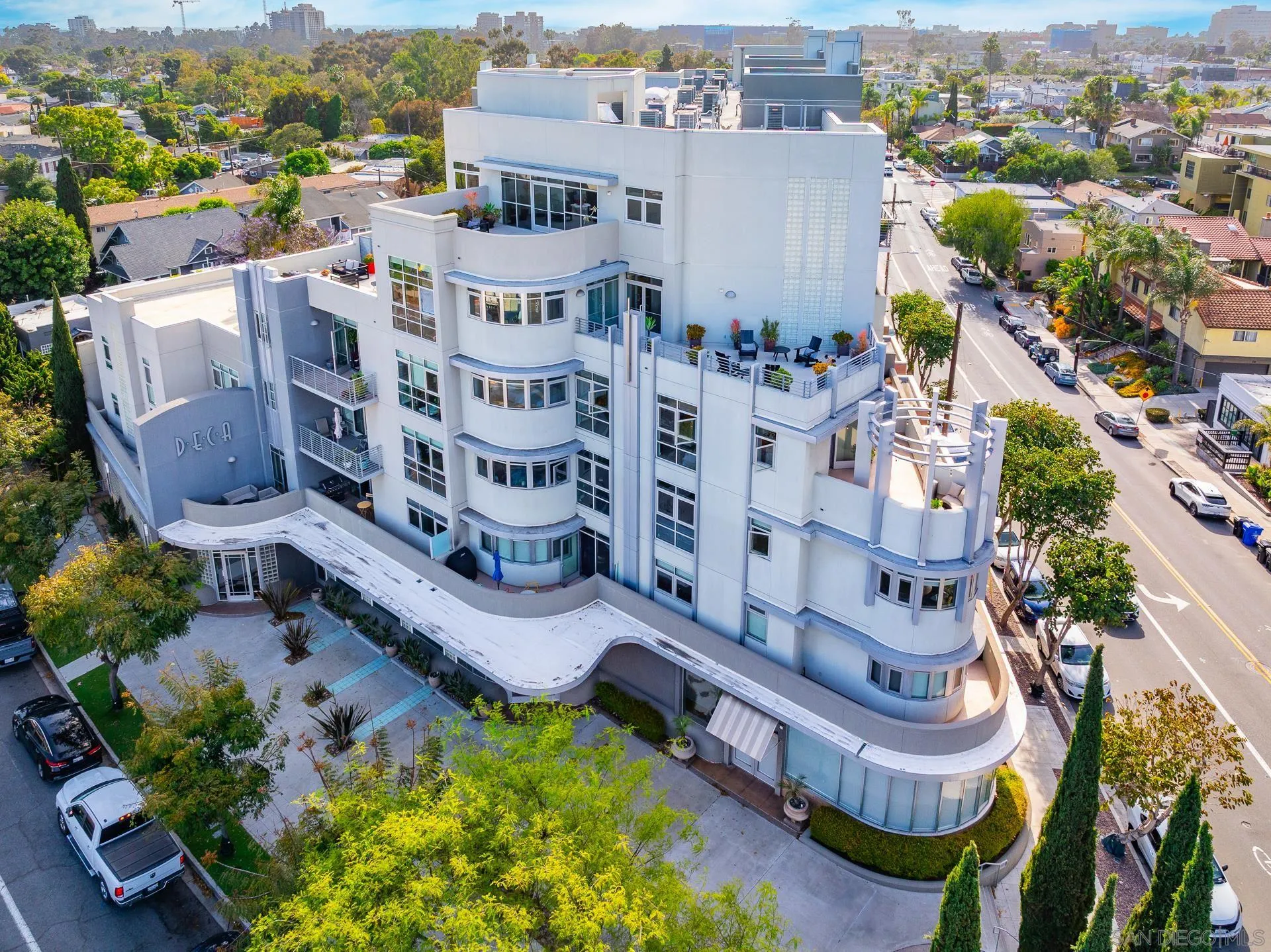 https://cdn.realtyfeed.com/cdn/127/250027795/8c945ce6a41c0ba52f16798d50489c87.webp