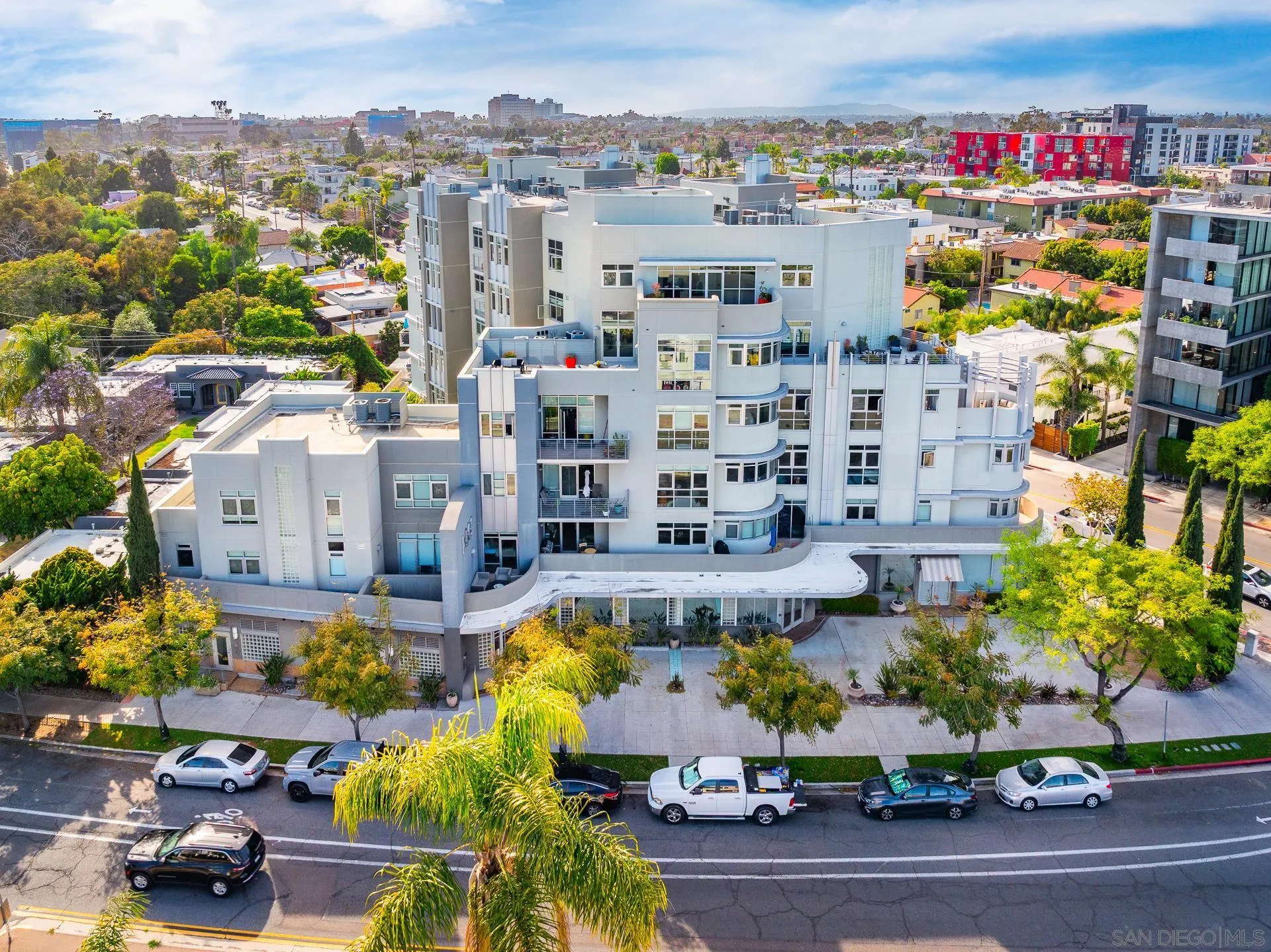 Photo #2: 250027795 Listing 