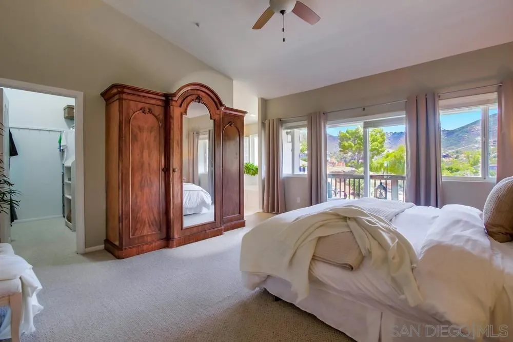 https://cdn.realtyfeed.com/cdn/127/250027805/24d42a2db6fccd697db4aebebafe0377.webp