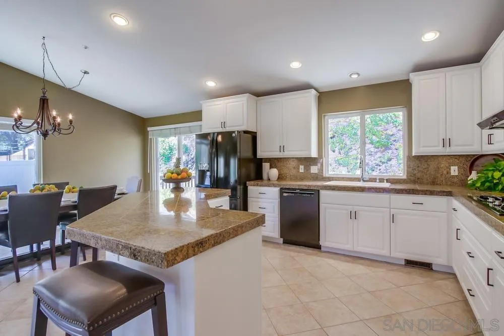 https://cdn.realtyfeed.com/cdn/127/250027805/45be0595cc96140a6db95a56d26283d4.webp
