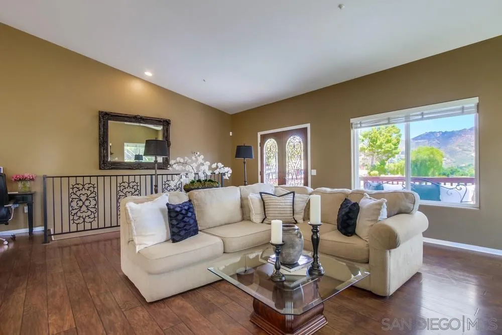 https://cdn.realtyfeed.com/cdn/127/250027805/7ed402bb7a9f6b45533d538ed739b558.webp