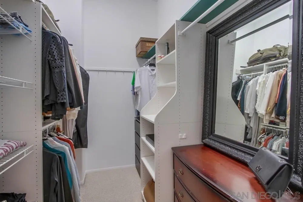 https://cdn.realtyfeed.com/cdn/127/250027805/84fde338400dd41790fae3a90b2ad549.webp