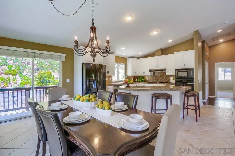 https://cdn.realtyfeed.com/cdn/127/250027805/b4dba4565ae74ec49902c20eaeebfe5a.webp