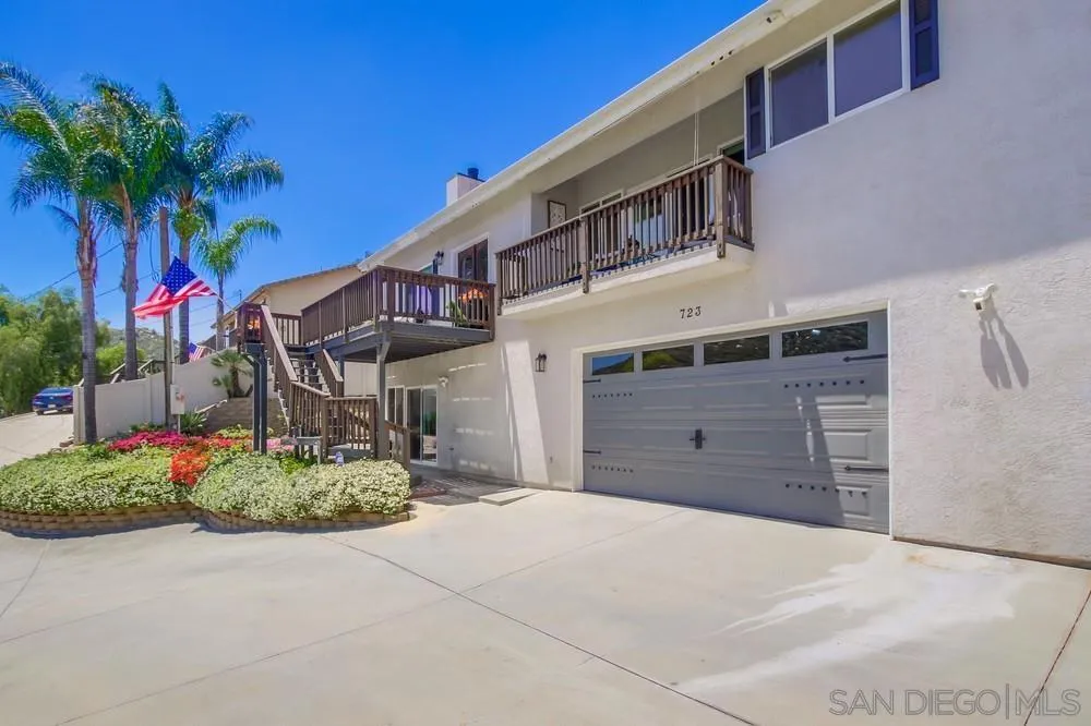 https://cdn.realtyfeed.com/cdn/127/250027805/cecffbf8f42e8a6683f763e44dee620a.webp