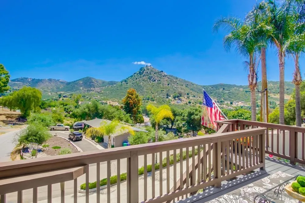 https://cdn.realtyfeed.com/cdn/127/250027805/f13699ef4aac32494cfa762455a743cf.webp