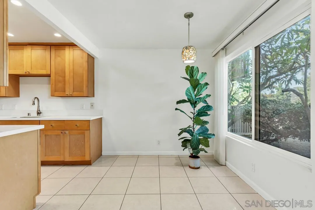 Photo #8: 250027810 Listing: Photo #8