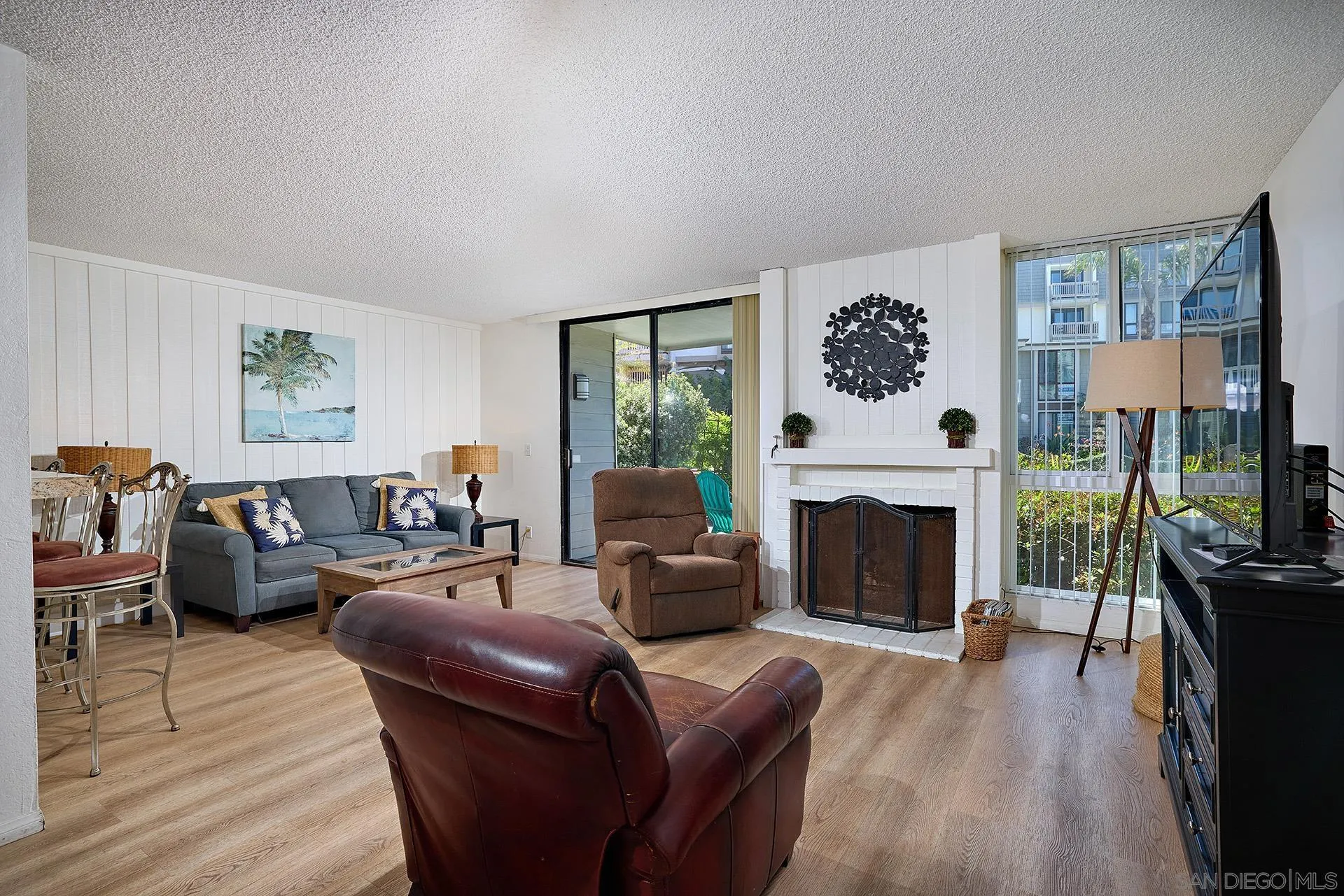 Photo #3: 250027818 Listing 