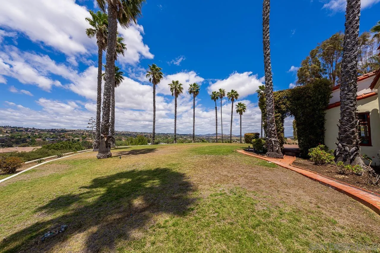 https://cdn.realtyfeed.com/cdn/127/250027842/20f97b0d4bd79f1c336020b90e774674.webp