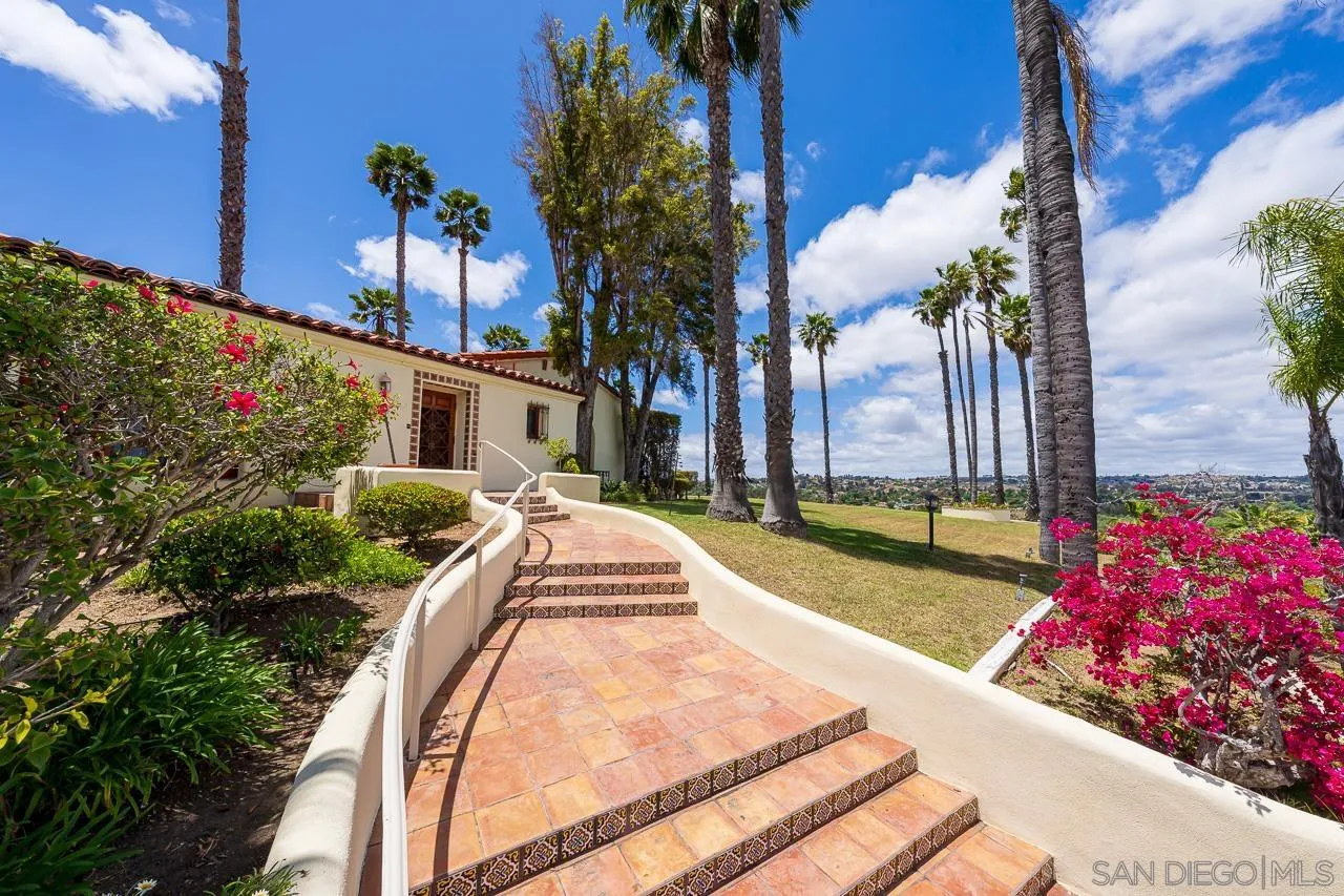 https://cdn.realtyfeed.com/cdn/127/250027842/39d4859b7eadf34312ffdf60faeca608.webp