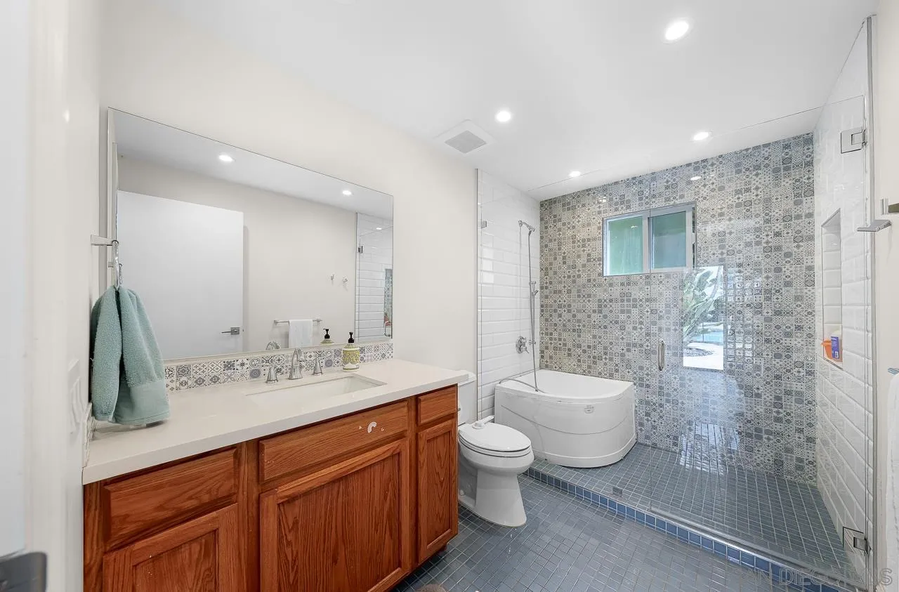 https://cdn.realtyfeed.com/cdn/127/250027842/52f8147c593e1a741cfeddf4ee05fdac.webp
