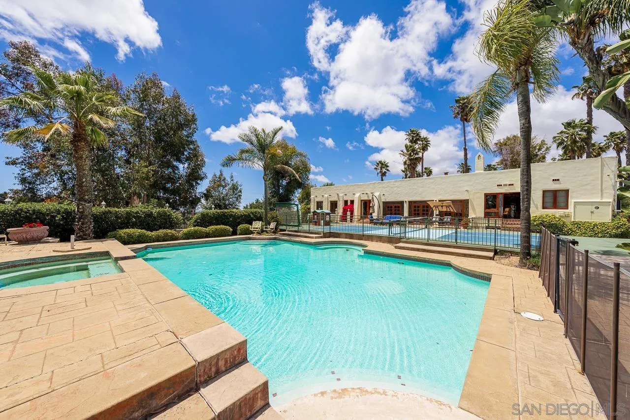 https://cdn.realtyfeed.com/cdn/127/250027842/8001de00953d8e14d9f216f308a900e8.webp