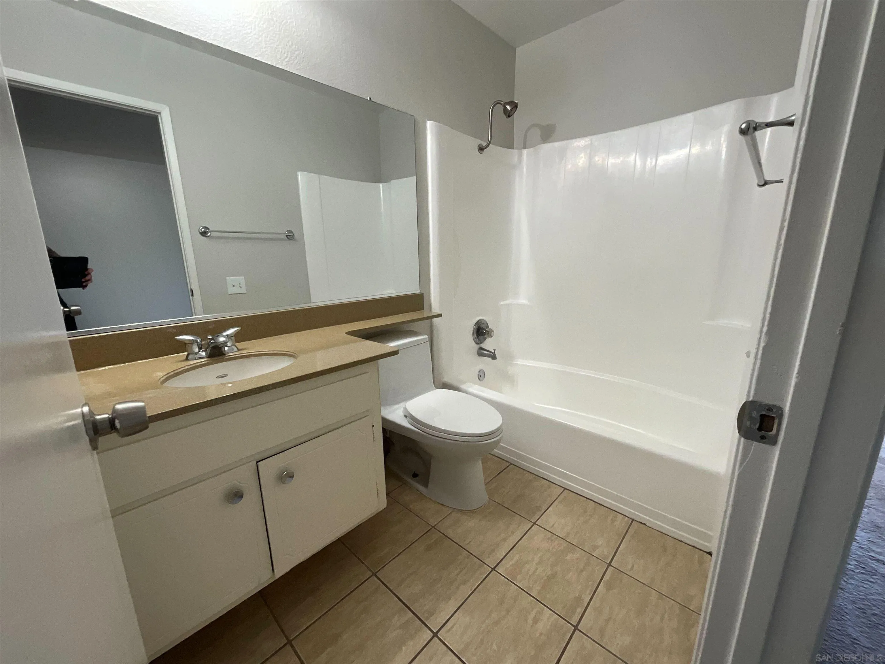 Photo #7: 250027894 Listing: Photo #7