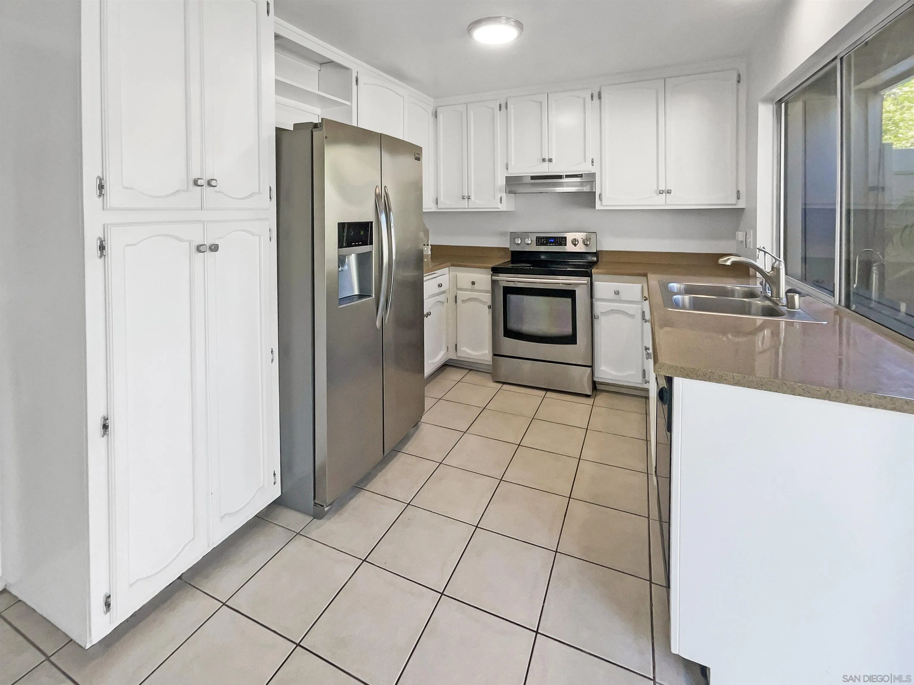 Photo #6: 250027894 Listing 