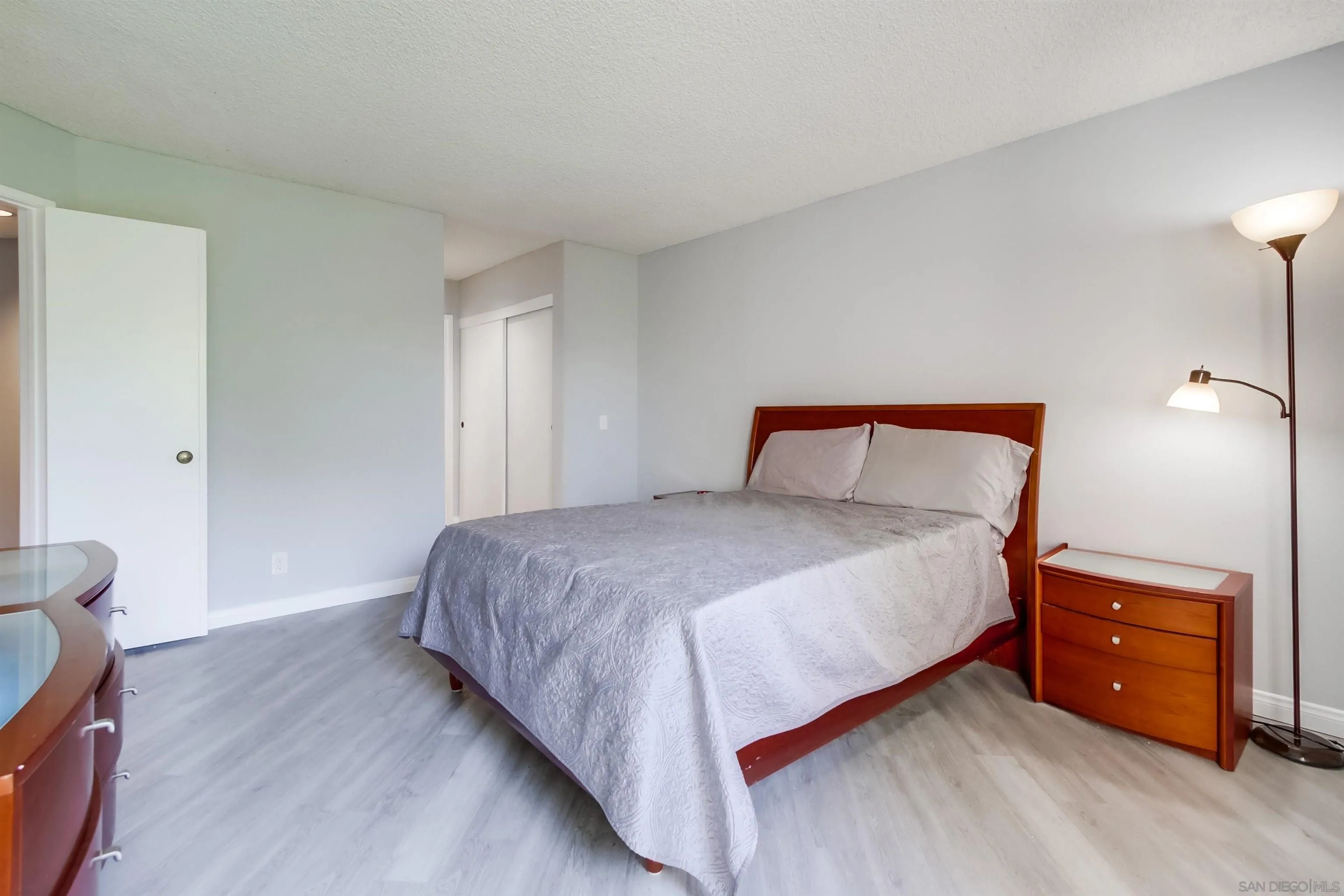 Photo #6: 250027929 Listing 