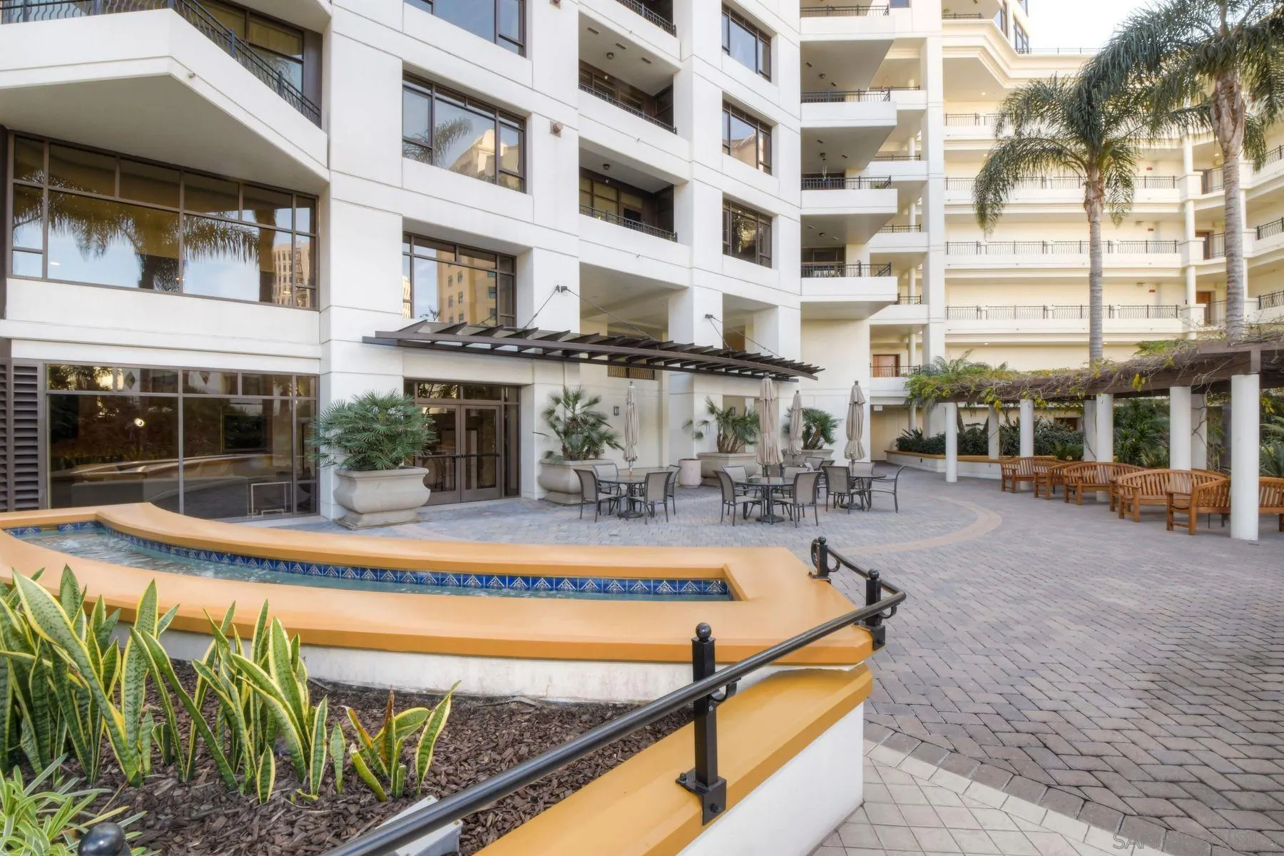 https://cdn.realtyfeed.com/cdn/127/250027957/a1f9373fe849e7b4635e35c3c4ae33a9.webp