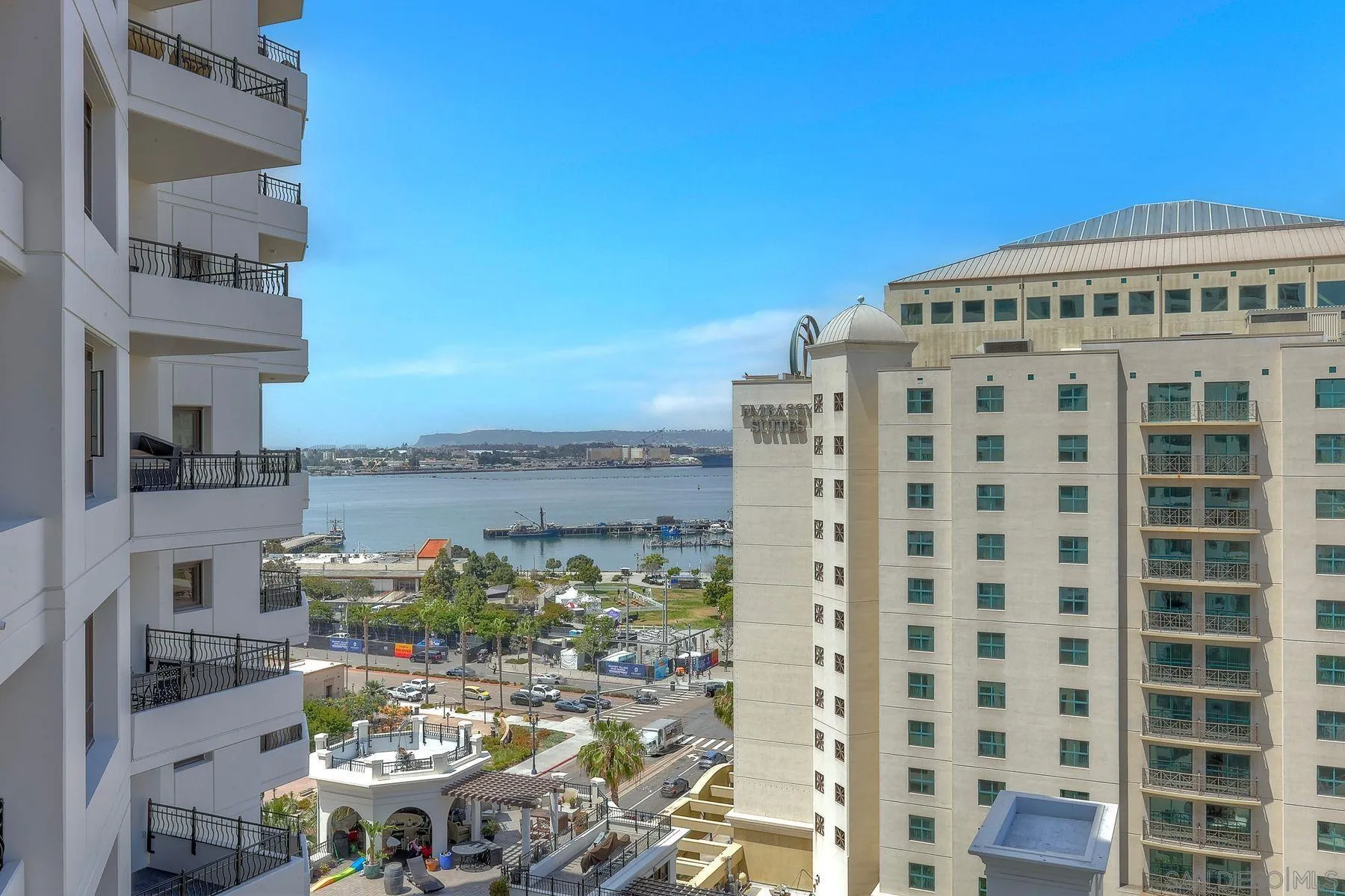 https://cdn.realtyfeed.com/cdn/127/250027957/b04ac4d093702030503b927940b67525.webp