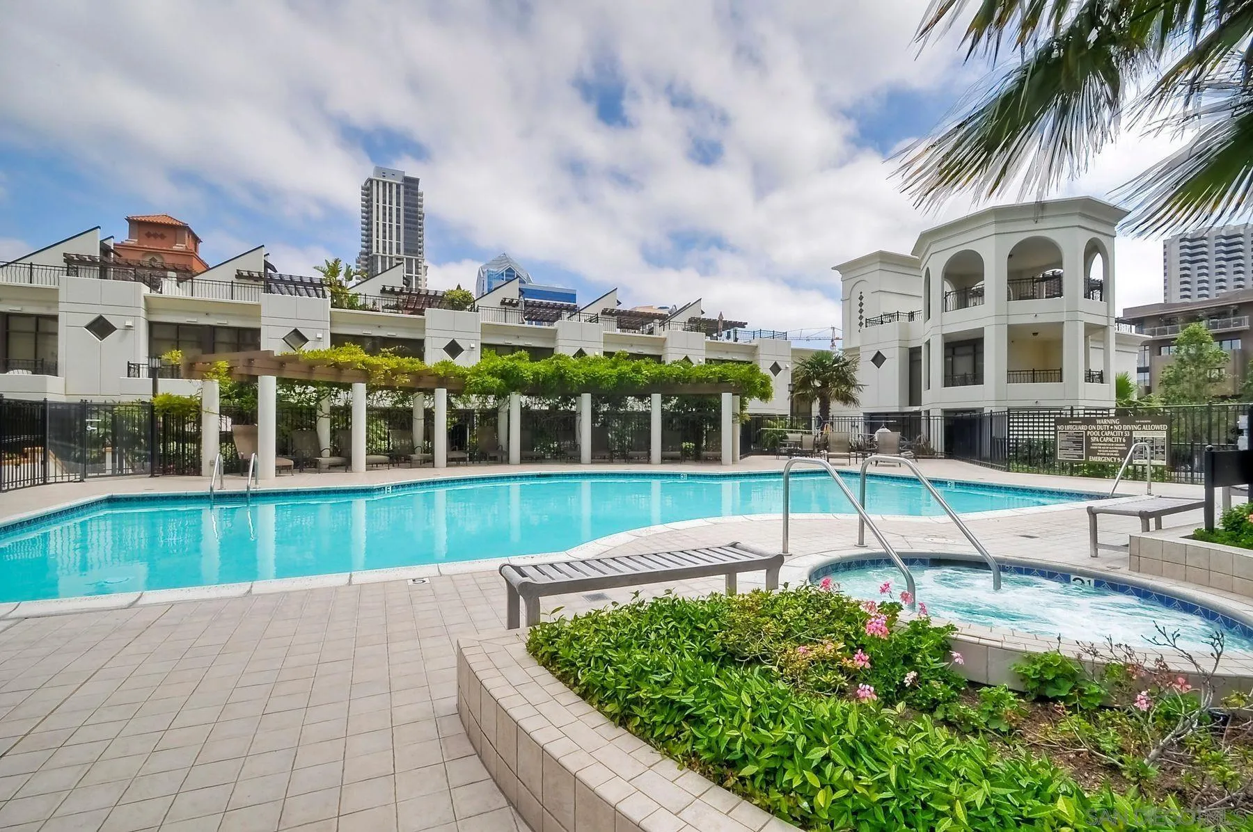 https://cdn.realtyfeed.com/cdn/127/250027957/c650f646d8453d7d22b50b1fe27d8aa9.webp