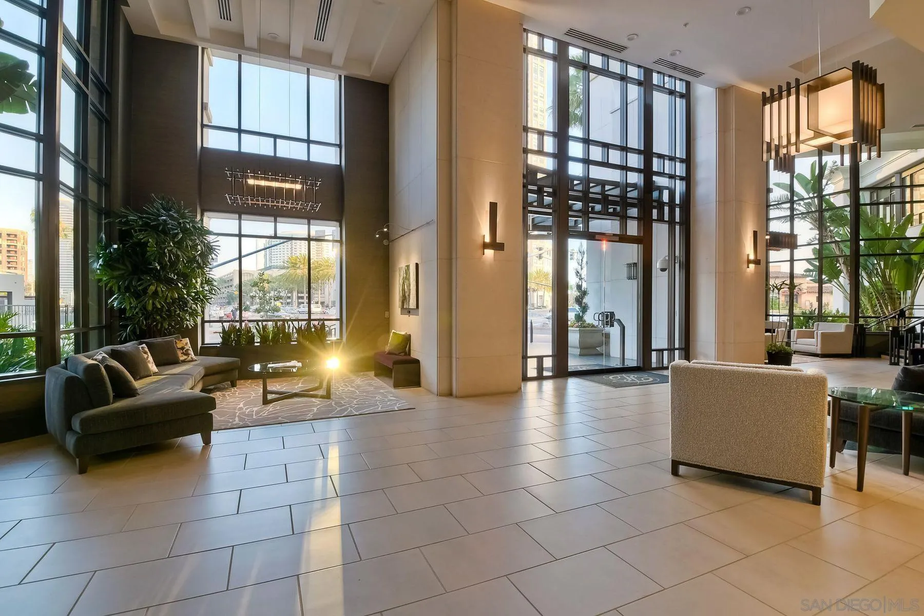 https://cdn.realtyfeed.com/cdn/127/250027957/c8bdc0b3e37d5c923b7fdd03cad9d9f9.webp