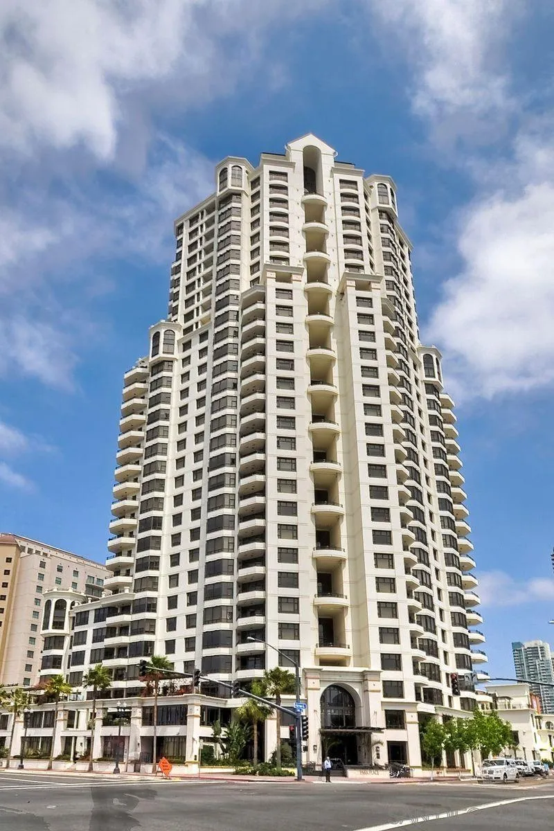 https://cdn.realtyfeed.com/cdn/127/250027957/ed44a7bc97d7c15f7e2a19e2e42b21b5.webp