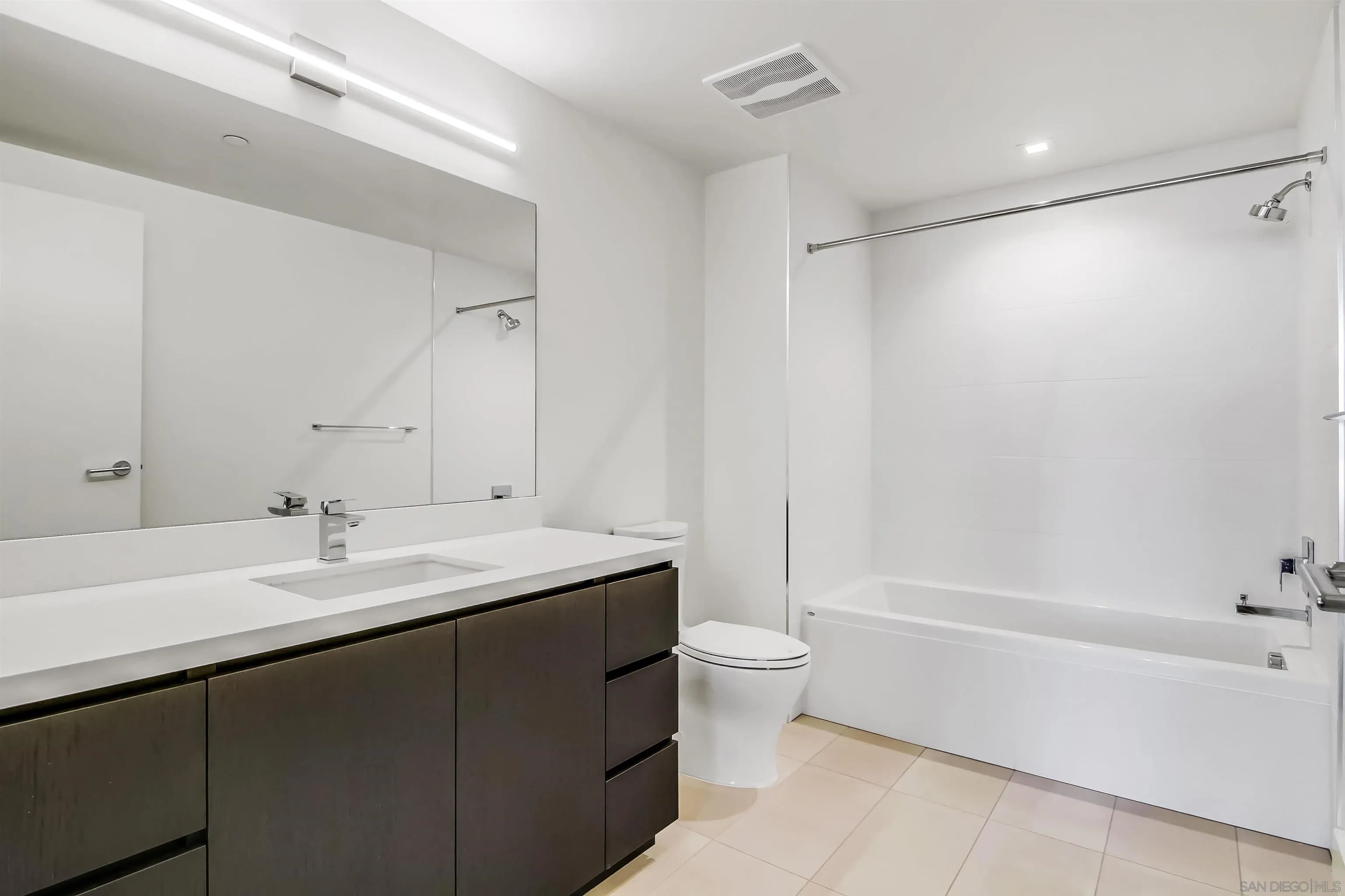Photo #7: 250027964 Listing: Photo #7