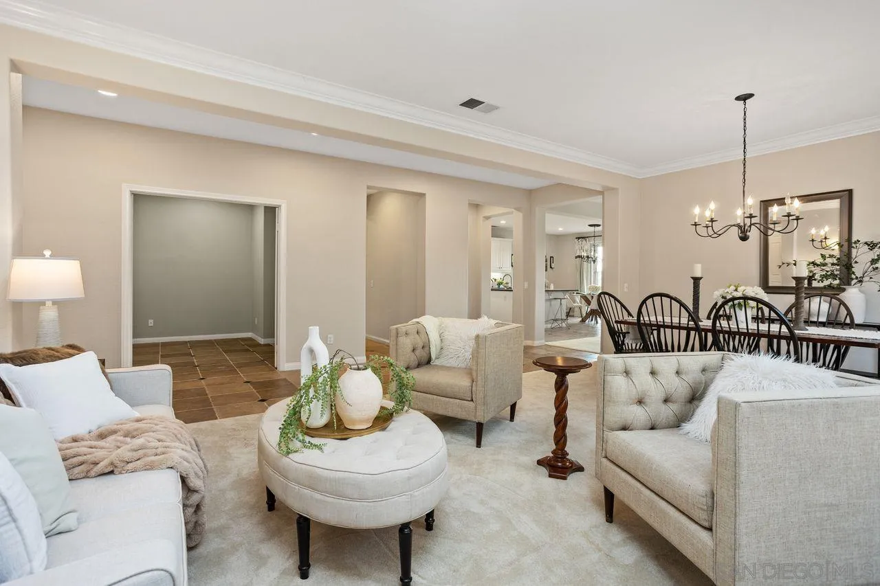 https://cdn.realtyfeed.com/cdn/127/250027989/a26ff1f16576fed8ed8ebb3d62da0c38.webp