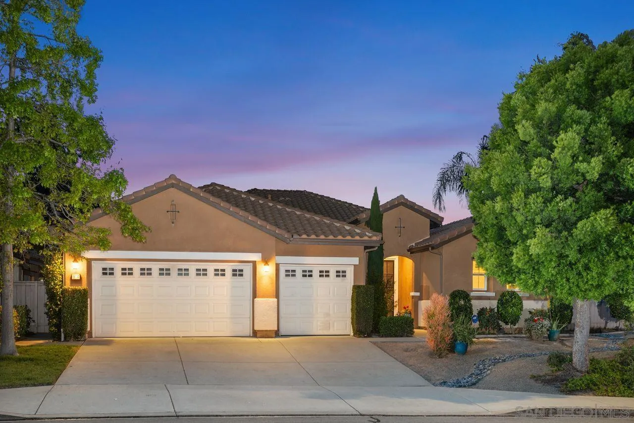 https://cdn.realtyfeed.com/cdn/127/250027989/b74ed5cd9134dd7be75a43d89913769b.webp