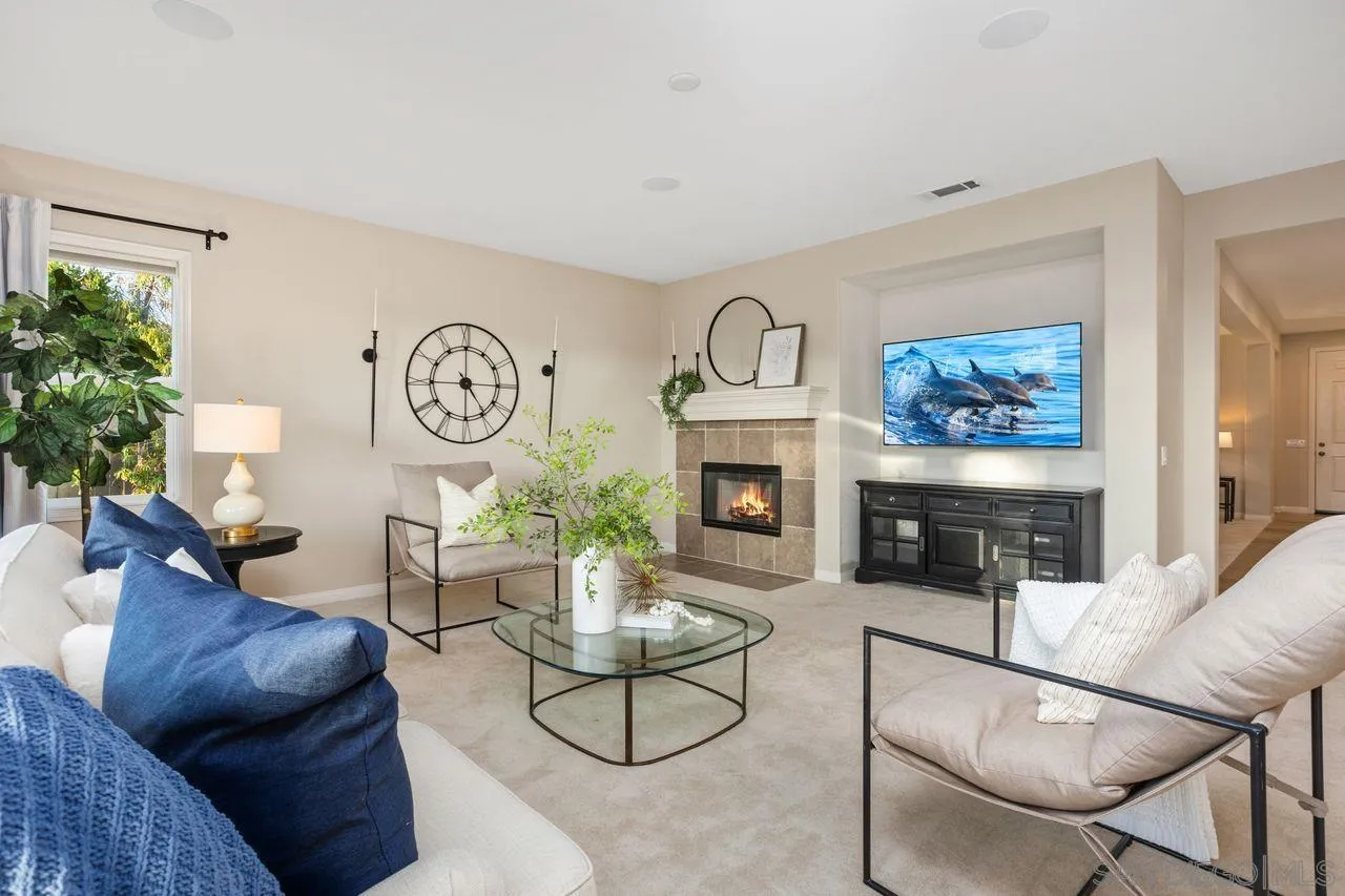 https://cdn.realtyfeed.com/cdn/127/250027989/f0e9f82ebbf8e361ffd5c1df42149fef.webp