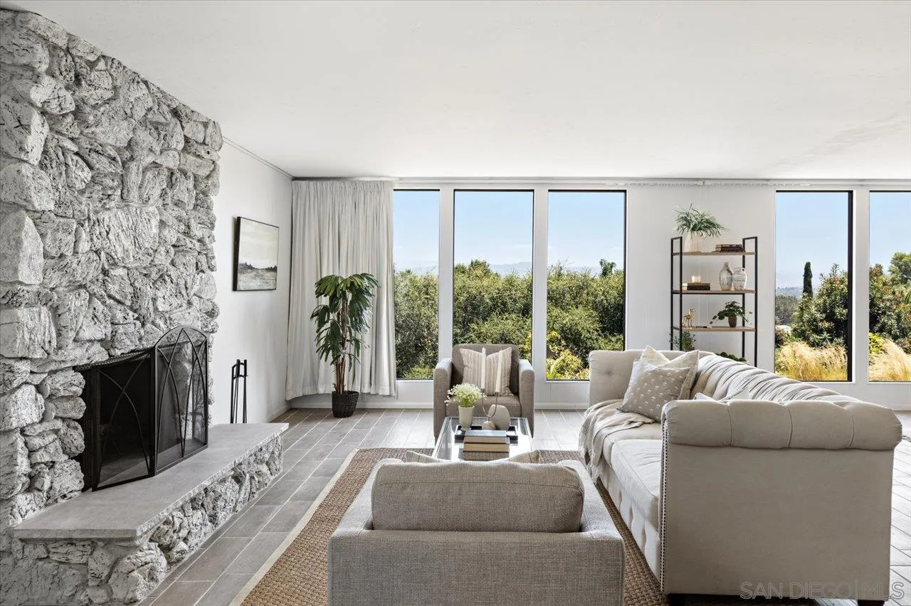 https://cdn.realtyfeed.com/cdn/127/250027996/a3b837a408e7f4ddaaeff1d3df3817fb.webp