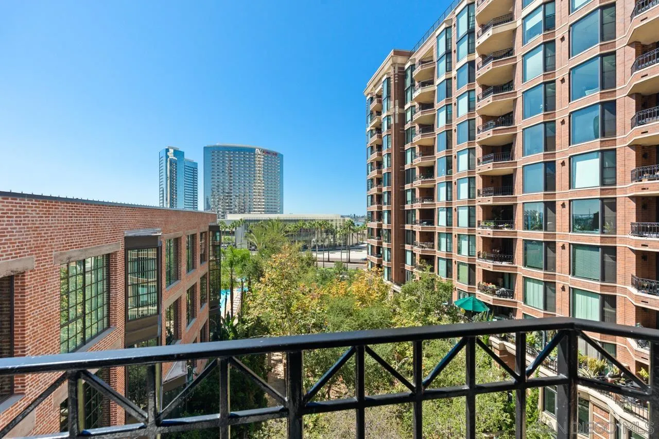 Photo #4: 250027997 Listing 