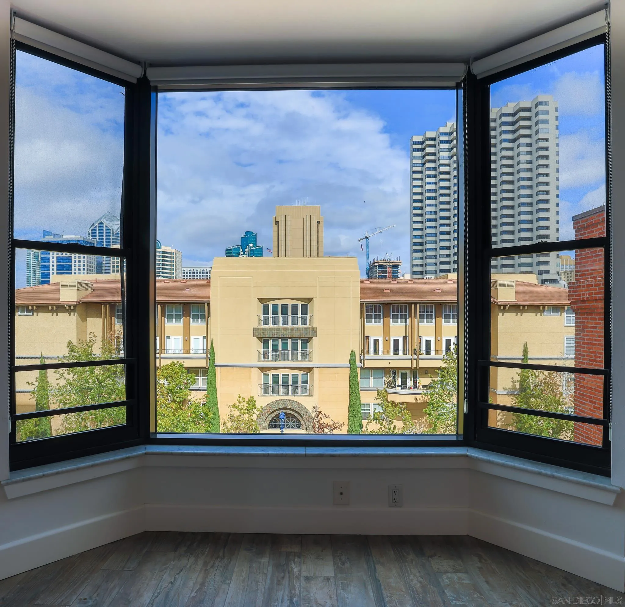 Photo #6: 250027997 Listing 