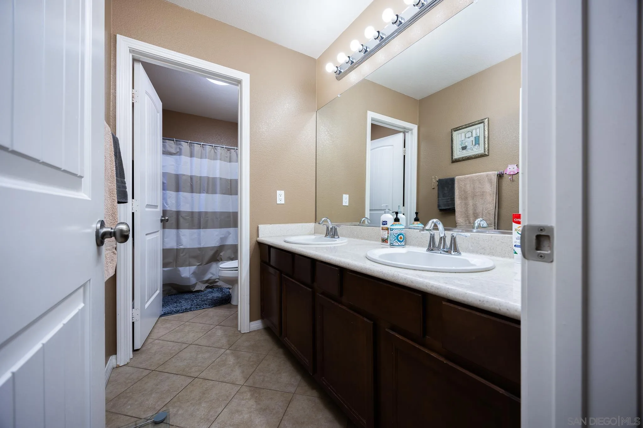 https://cdn.realtyfeed.com/cdn/127/250028002/254ab5e35ad08f654b134f69c224b125.webp