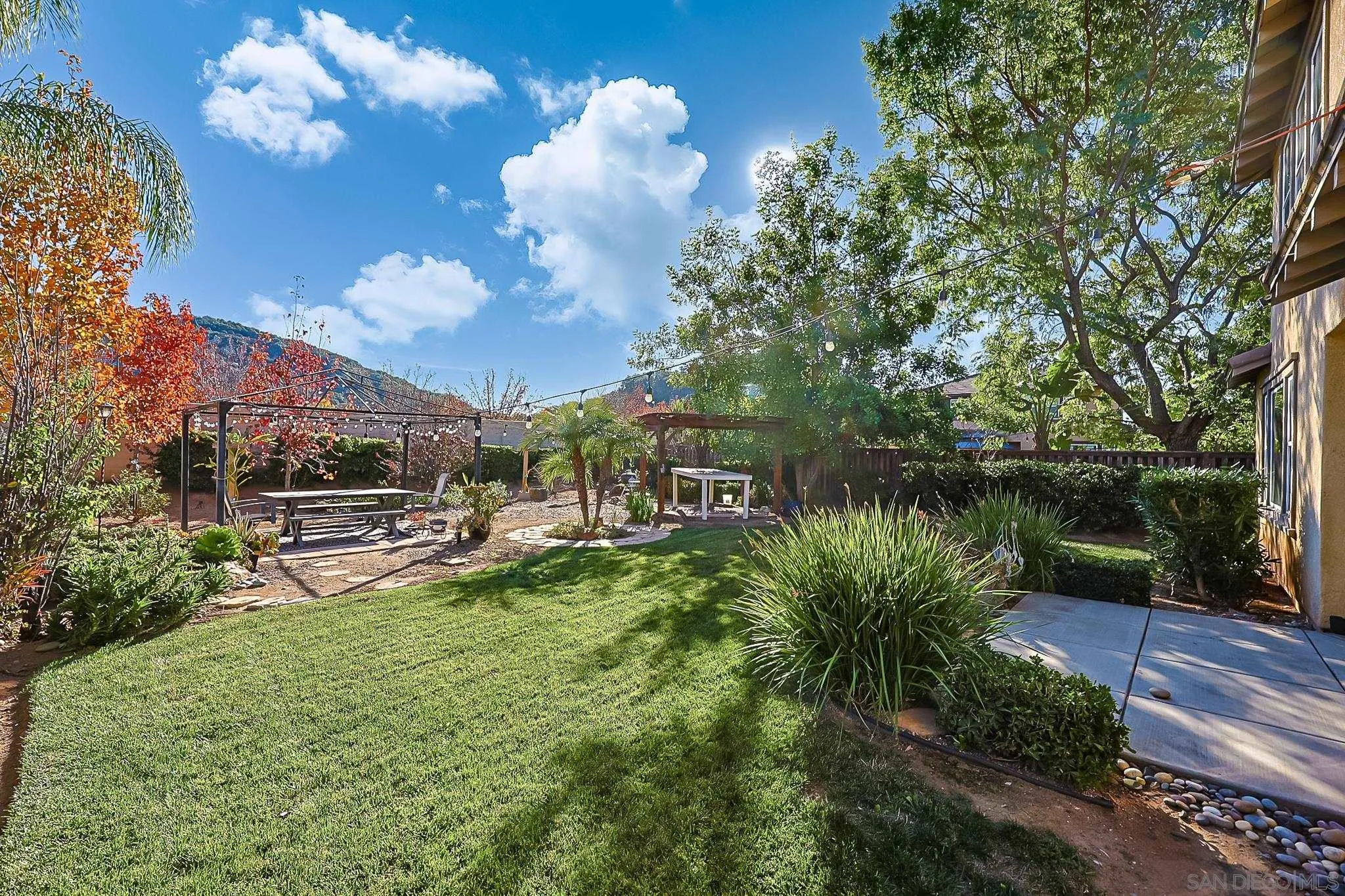 https://cdn.realtyfeed.com/cdn/127/250028002/65d78d795b669ce4e2fff21121c8fd9a.webp