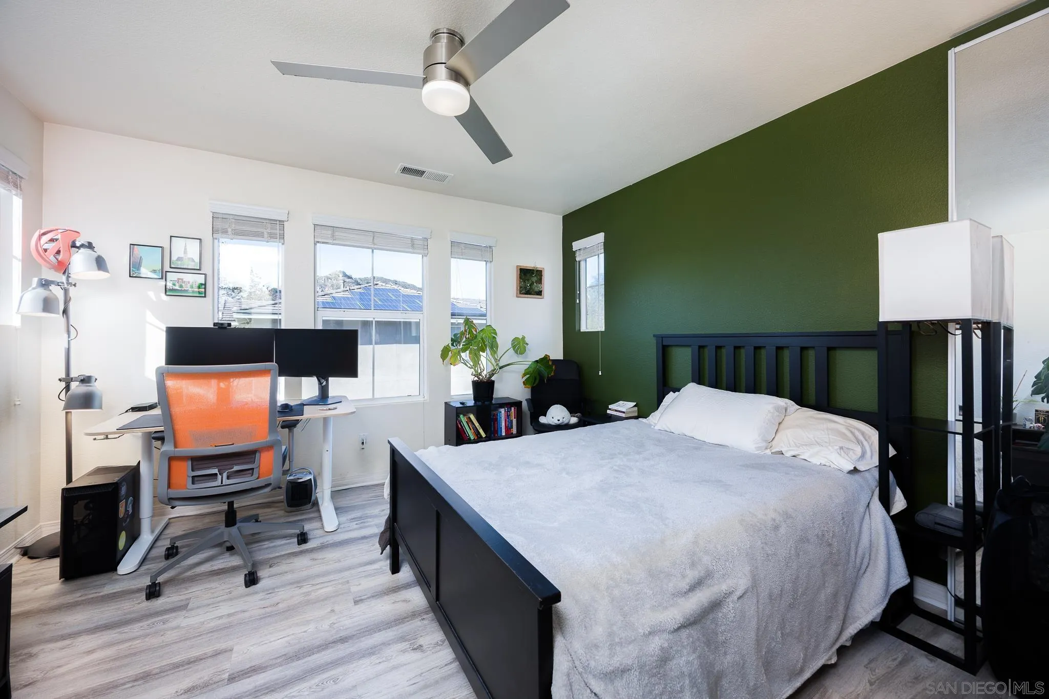 https://cdn.realtyfeed.com/cdn/127/250028002/7b6737ce32b73d49f8a397bdc7fb0ef7.webp