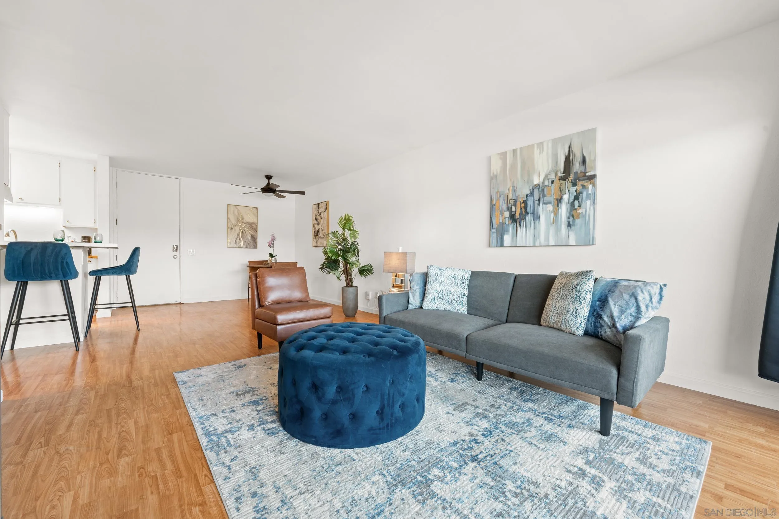 Photo #4: 250028025 Listing 